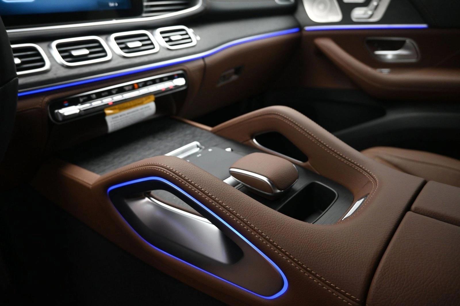 Thumbnail: 2026 Mercedes-Benz GLE - 4