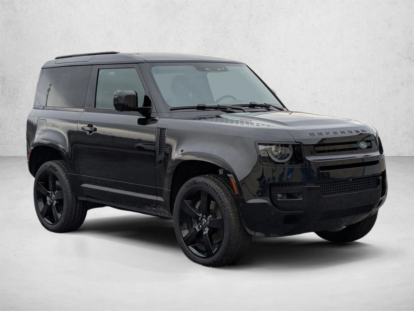 2025 Land Rover Defender X-Dynamic SE - Photo 6