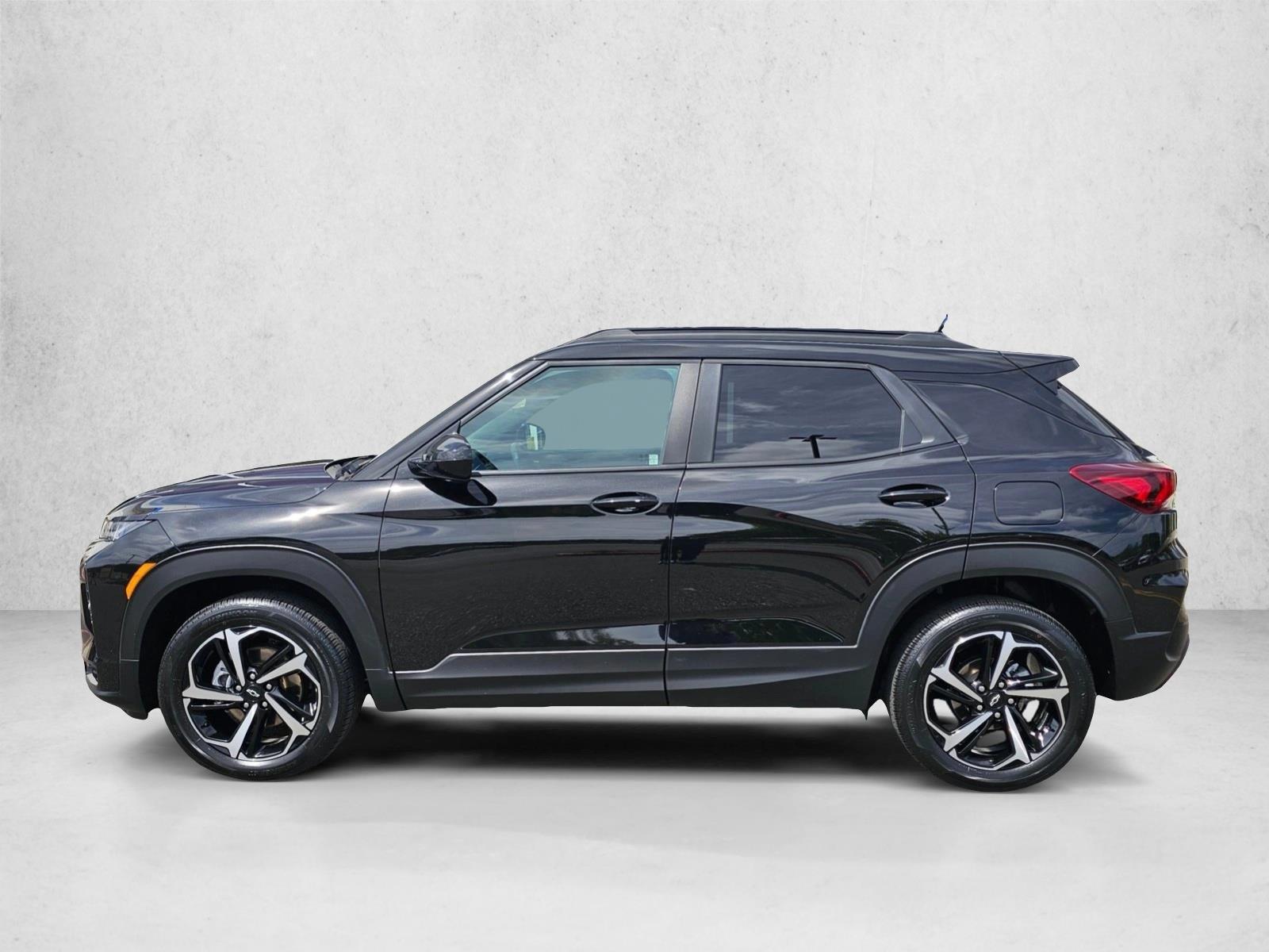 Thumbnail: 2023 Chevrolet TrailBlazer - 2