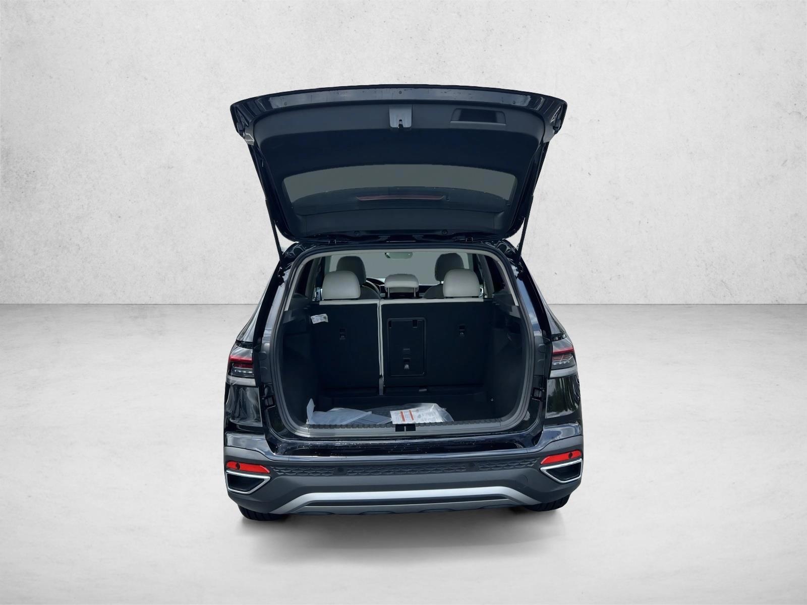 2025 Volkswagen Taos SE - Photo 7