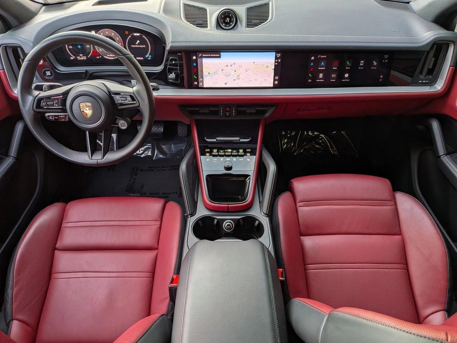 Thumbnail: 2024 Porsche Cayenne - 4