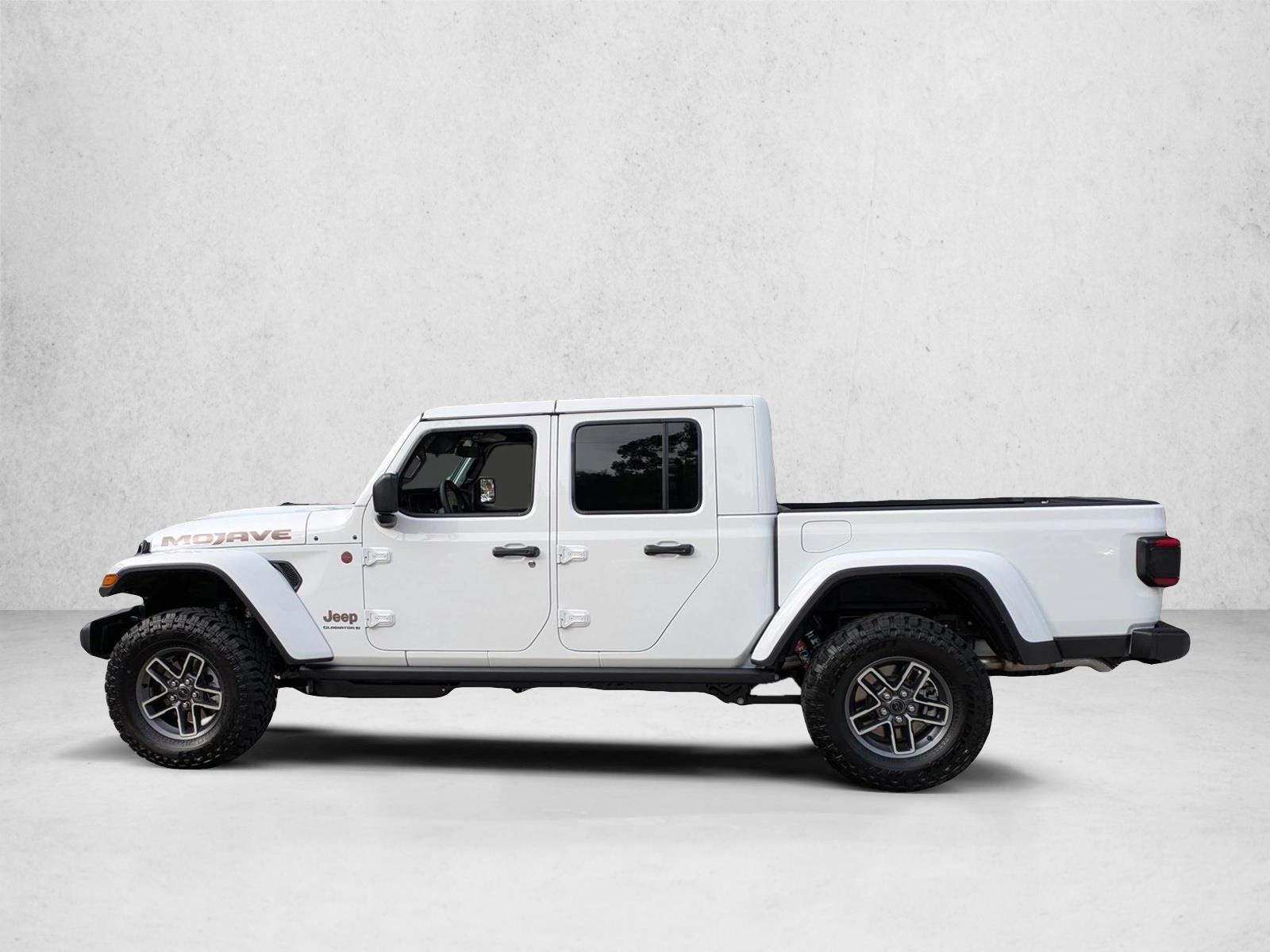 Thumbnail: 2026 Jeep Gladiator - 2