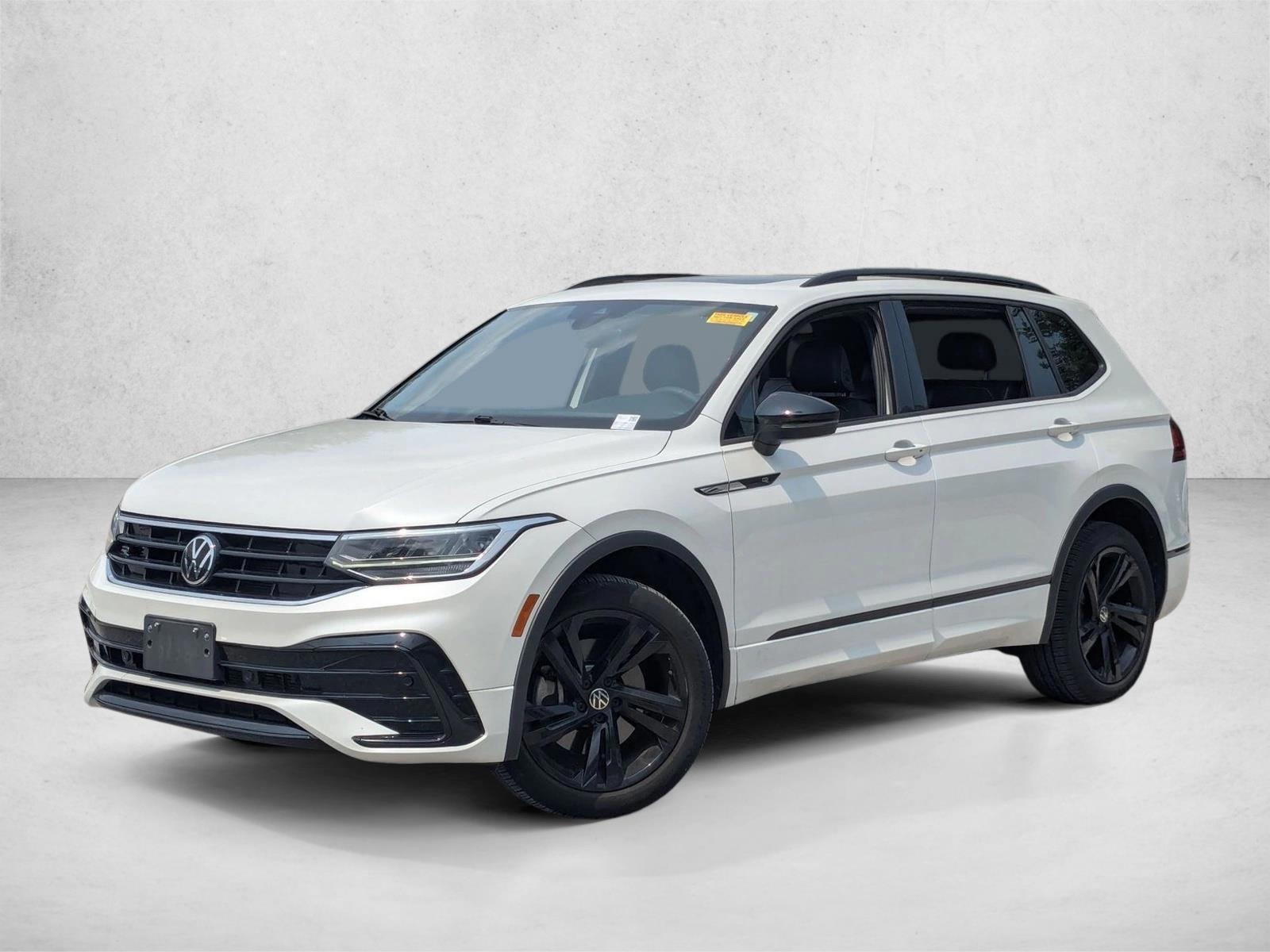Thumbnail: 2024 Volkswagen Tiguan - 1