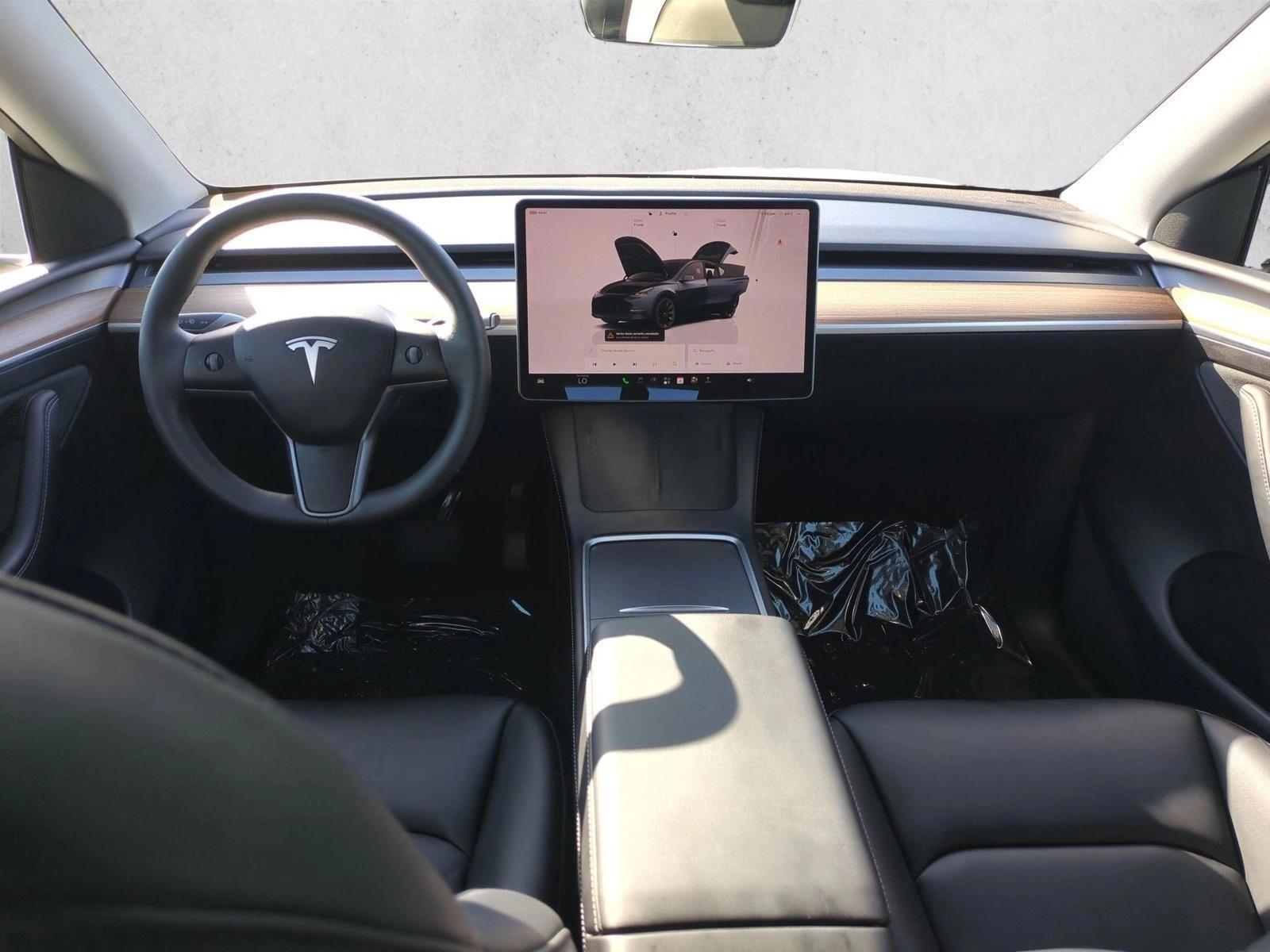 Thumbnail: 2024 Tesla Model Y - 3