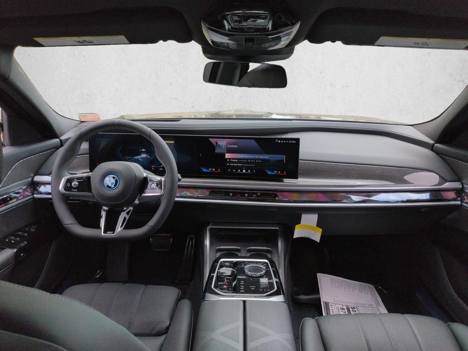 Thumbnail: 2026 BMW i7 - 4