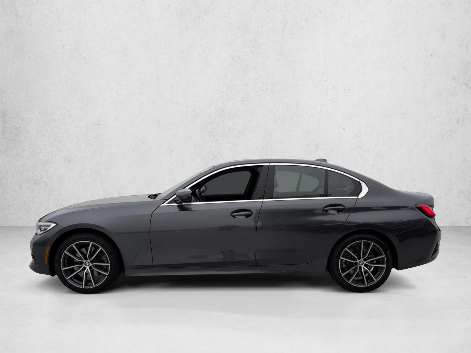 Thumbnail: 2021 BMW 3 Series - 2