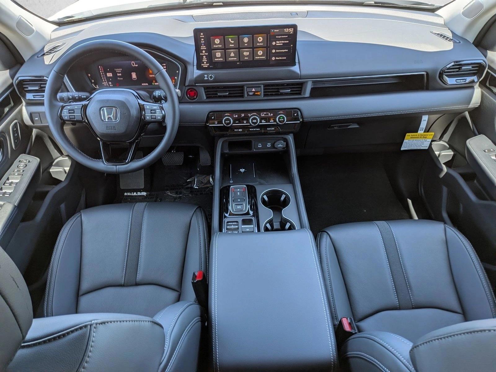 Thumbnail: 2026 Honda Pilot - 4