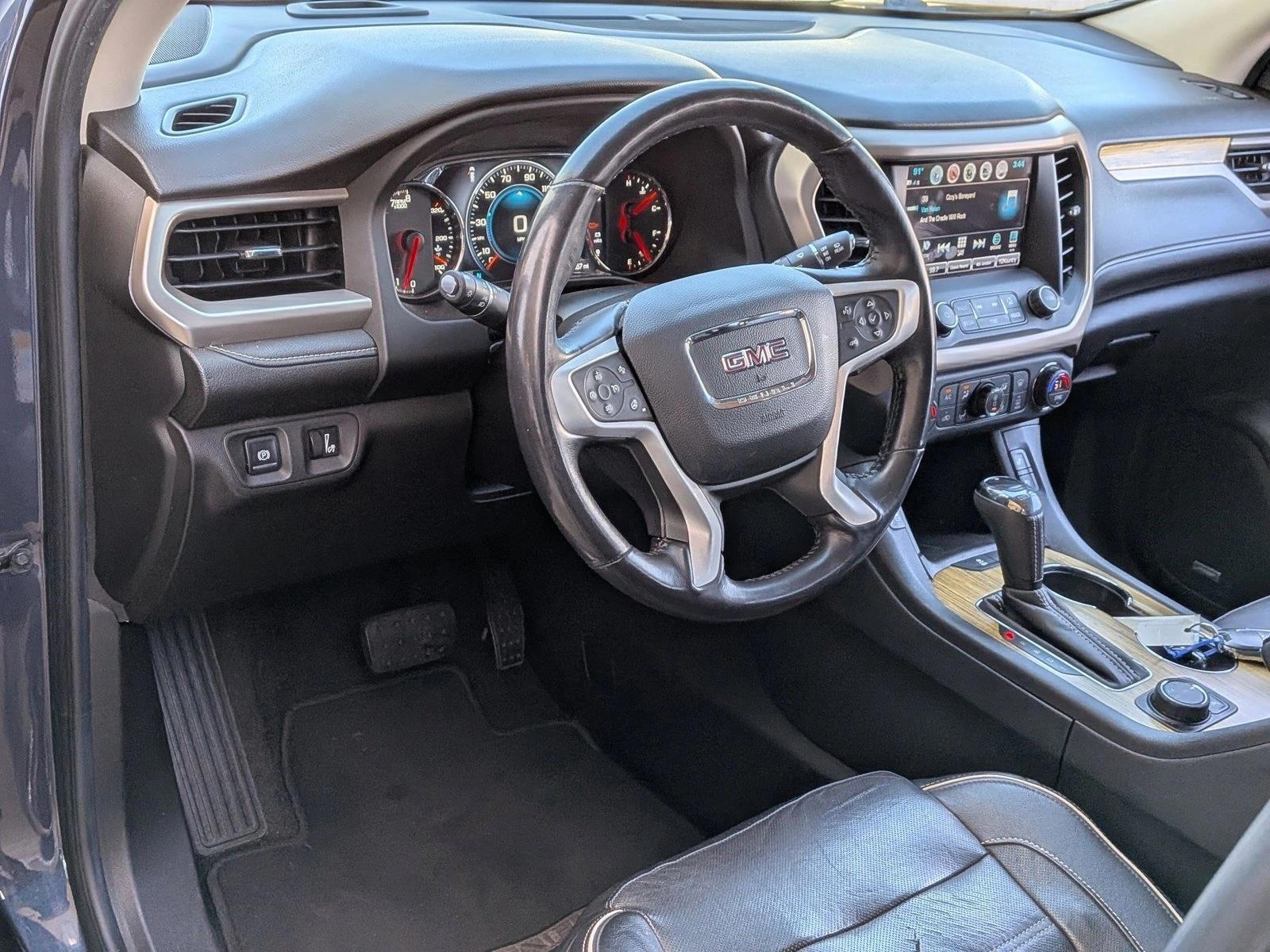 Thumbnail: 2018 GMC Acadia - 3
