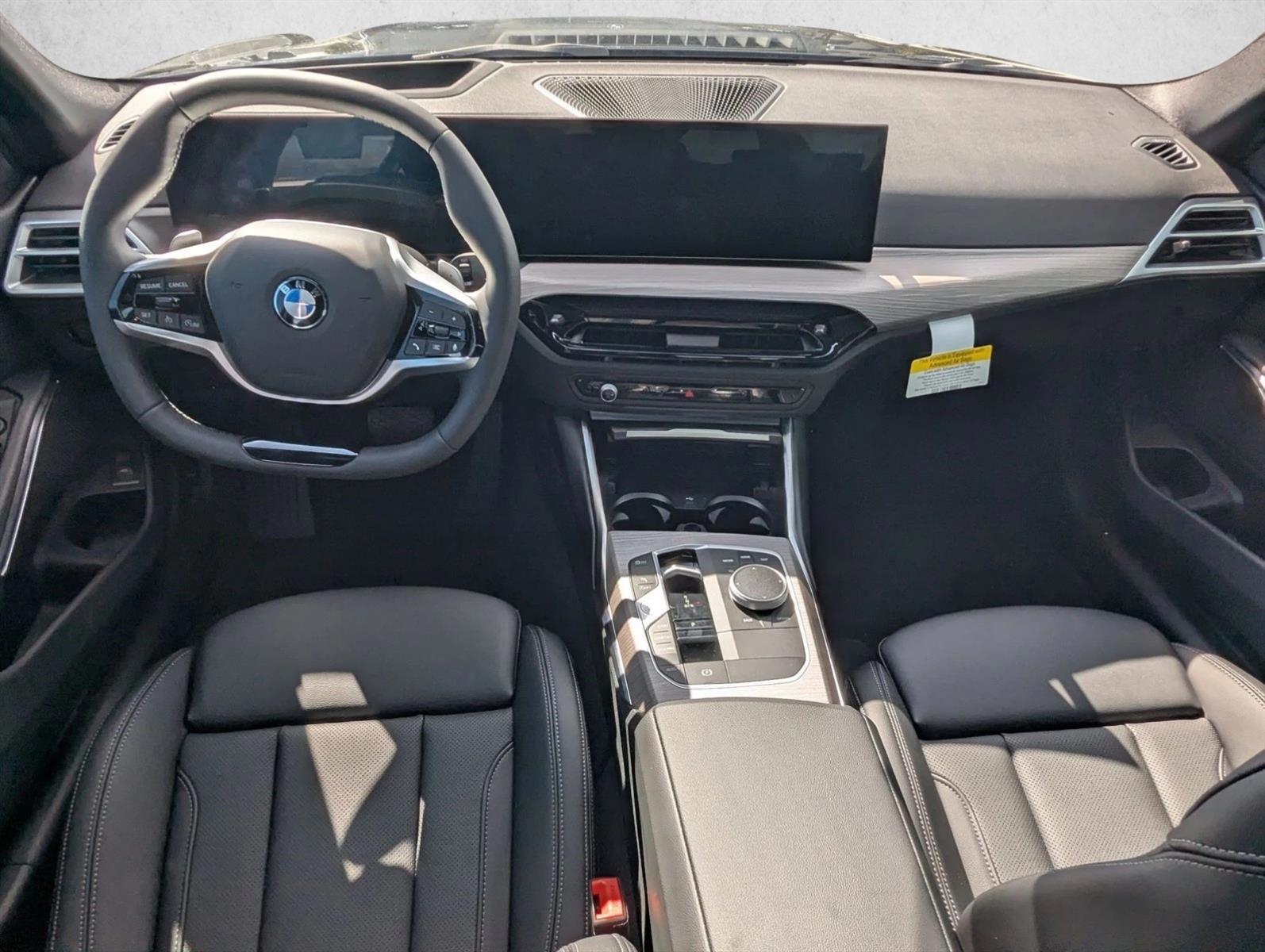 Thumbnail: 2026 BMW 3 Series - 3
