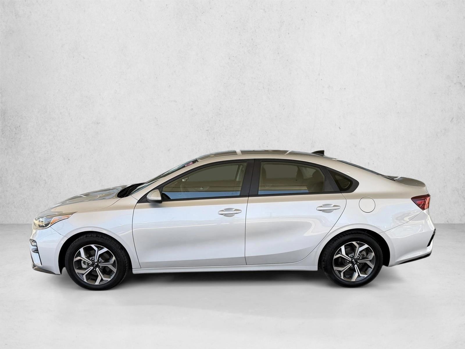 Thumbnail: 2021 Kia Forte - 3