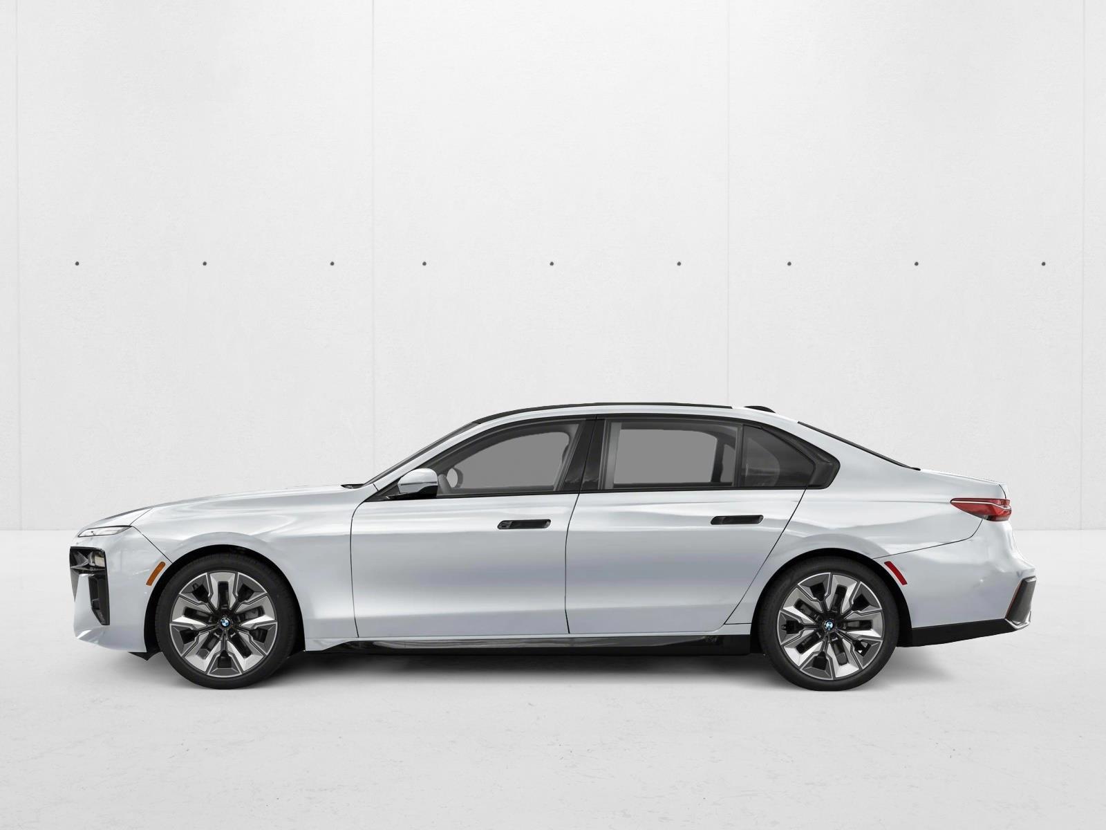 Thumbnail: 2026 BMW 7 Series - 2