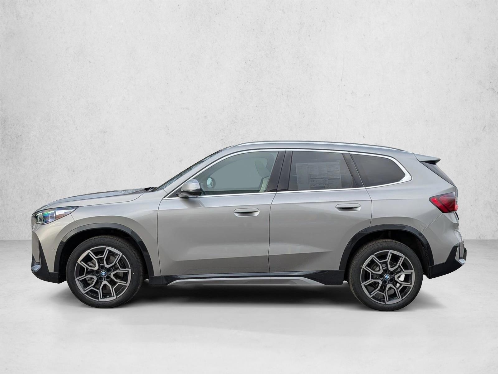 Thumbnail: 2026 BMW X1 - 2