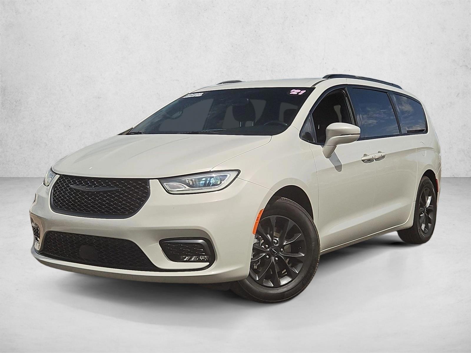 Thumbnail: 2021 Chrysler Pacifica - 1