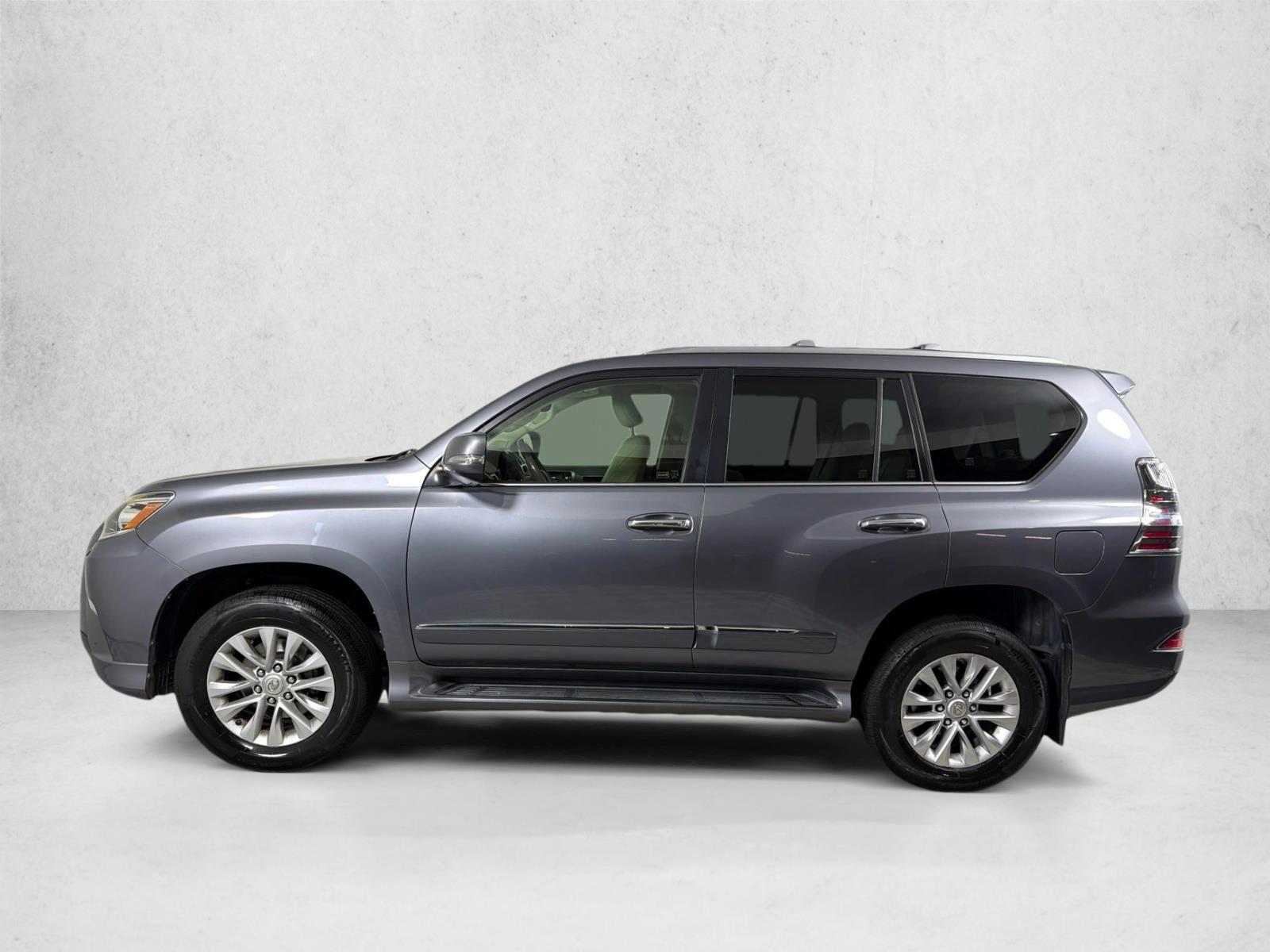 Thumbnail: 2015 Lexus GX - 2