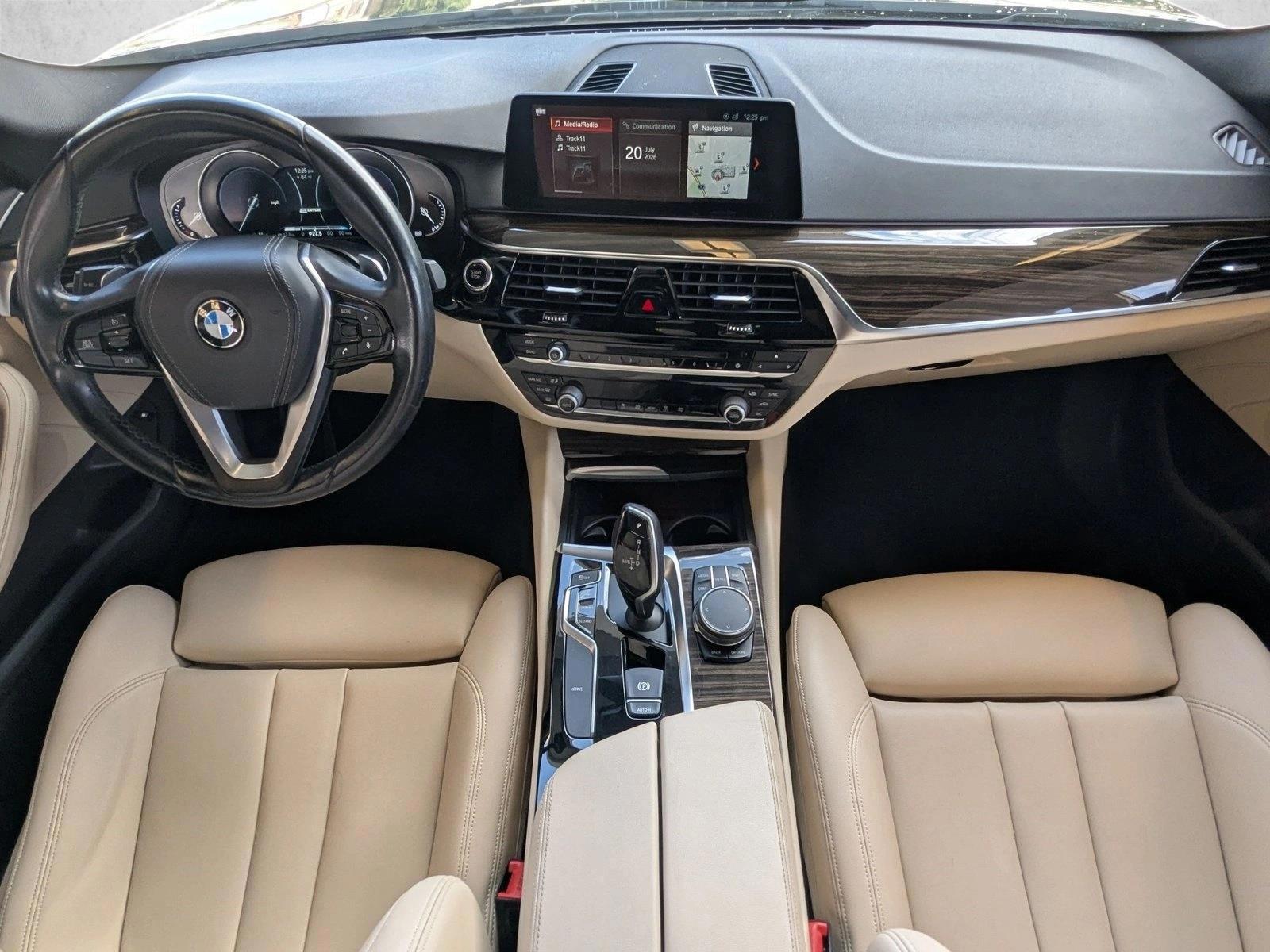 Thumbnail: 2018 BMW 5 Series - 4