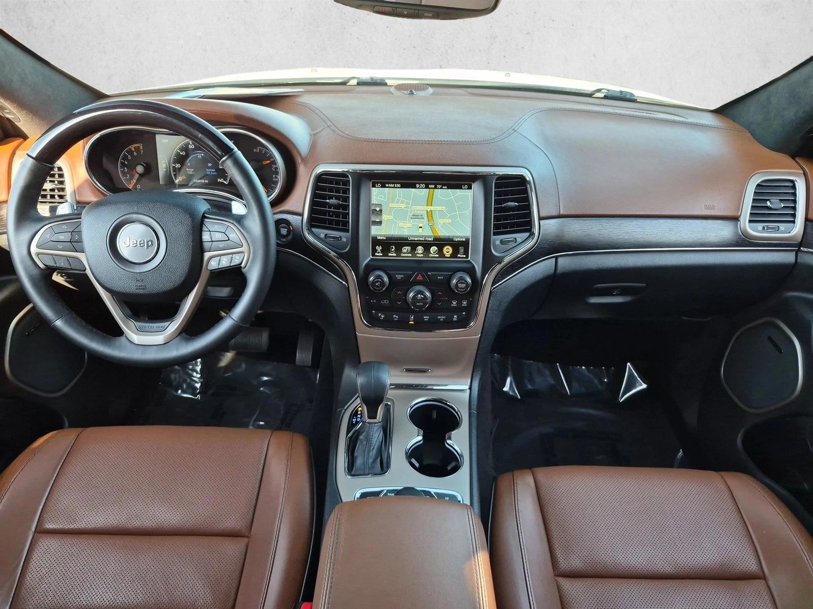 Thumbnail: 2017 Jeep Grand Cherokee - 4