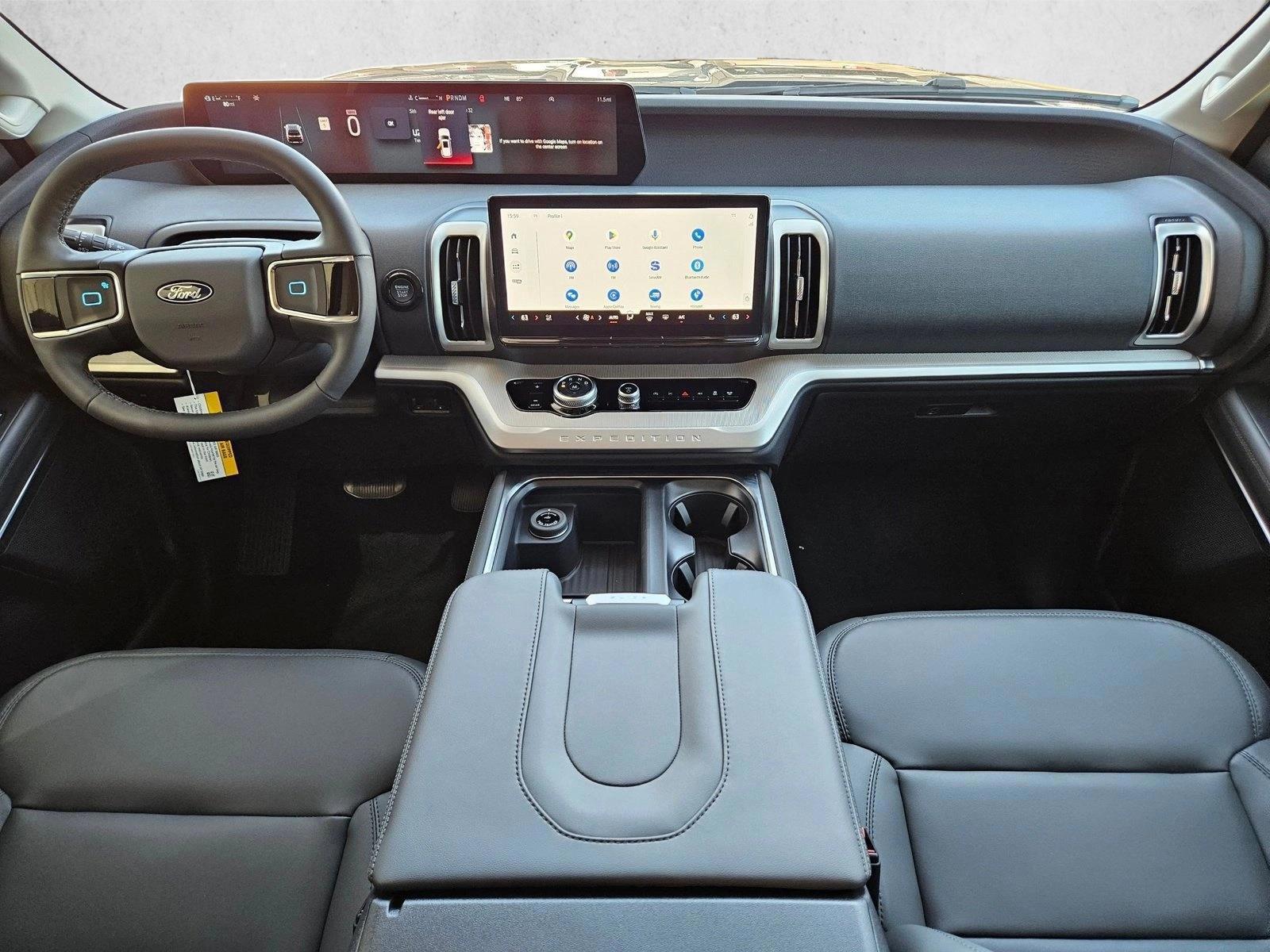 Thumbnail: 2026 Ford Expedition - 3