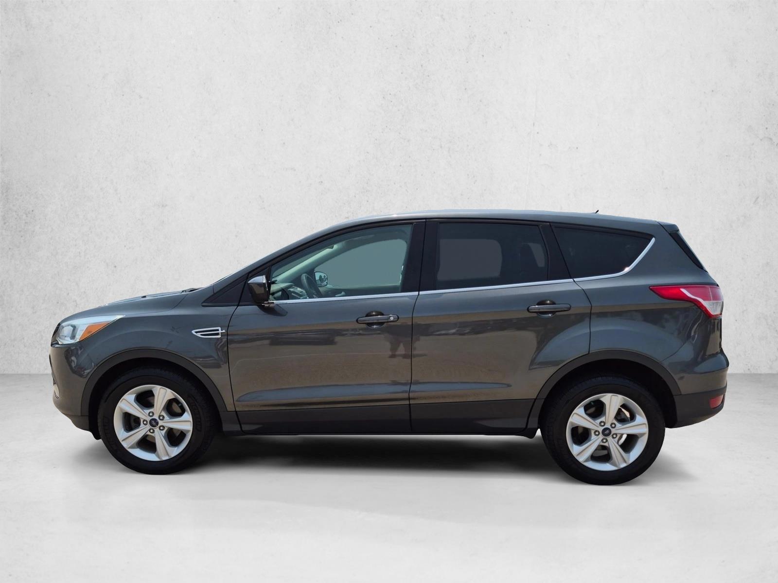 Thumbnail: 2016 Ford Escape - 2