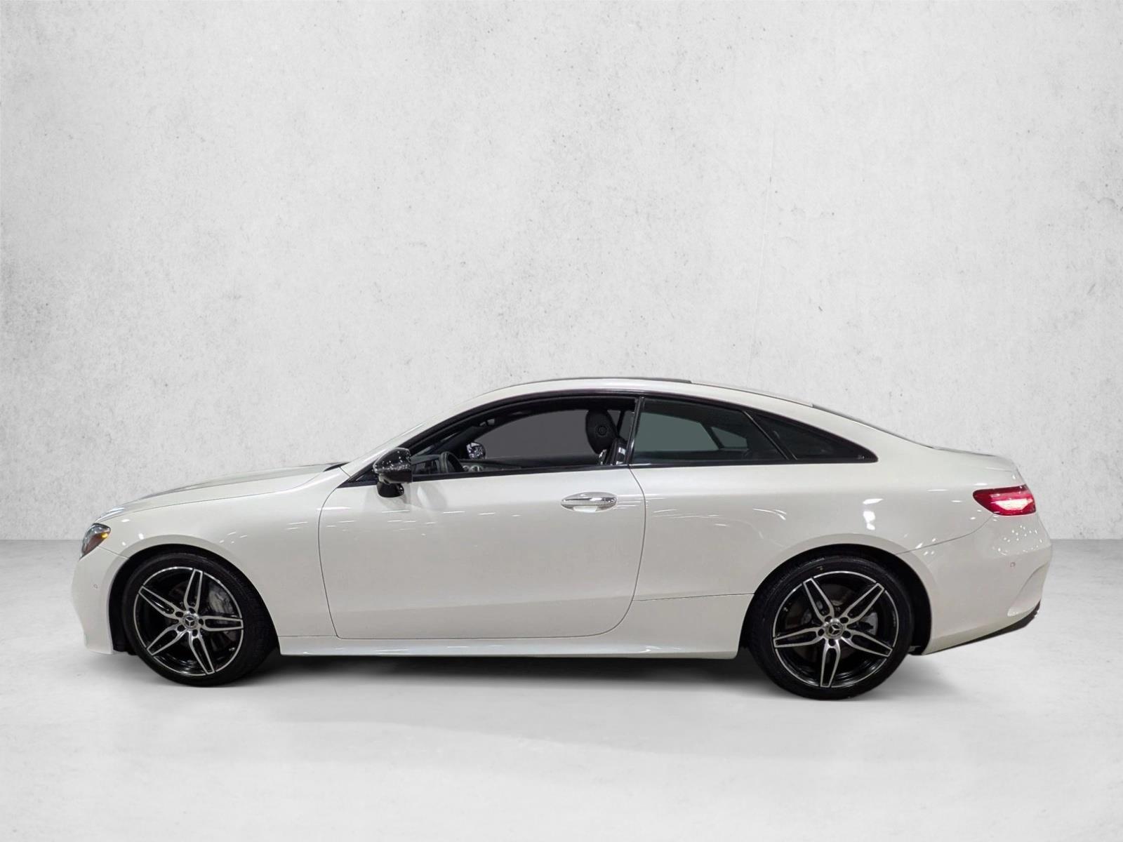 Thumbnail: 2019 Mercedes-Benz E-Class - 2