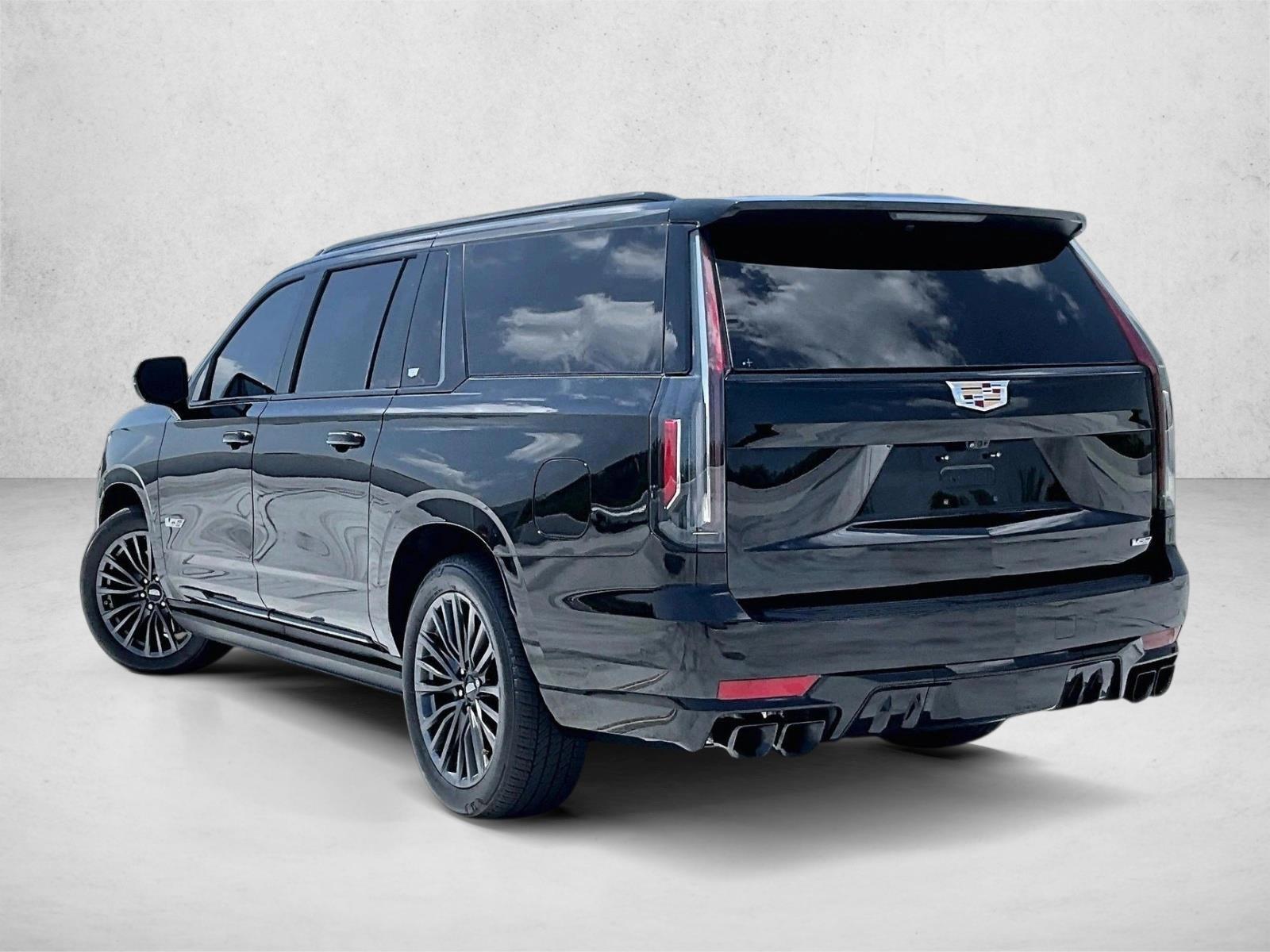 2023 Cadillac Escalade ESV V-Series - Photo 13