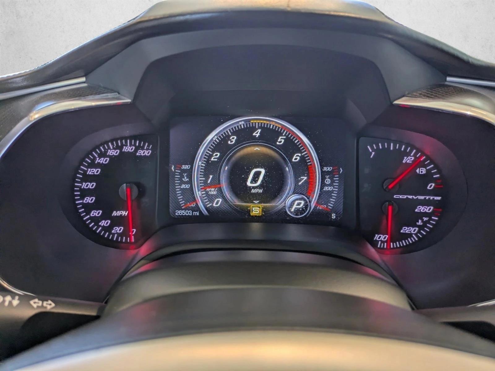 2016 Chevrolet Corvette 3LT - Photo 11