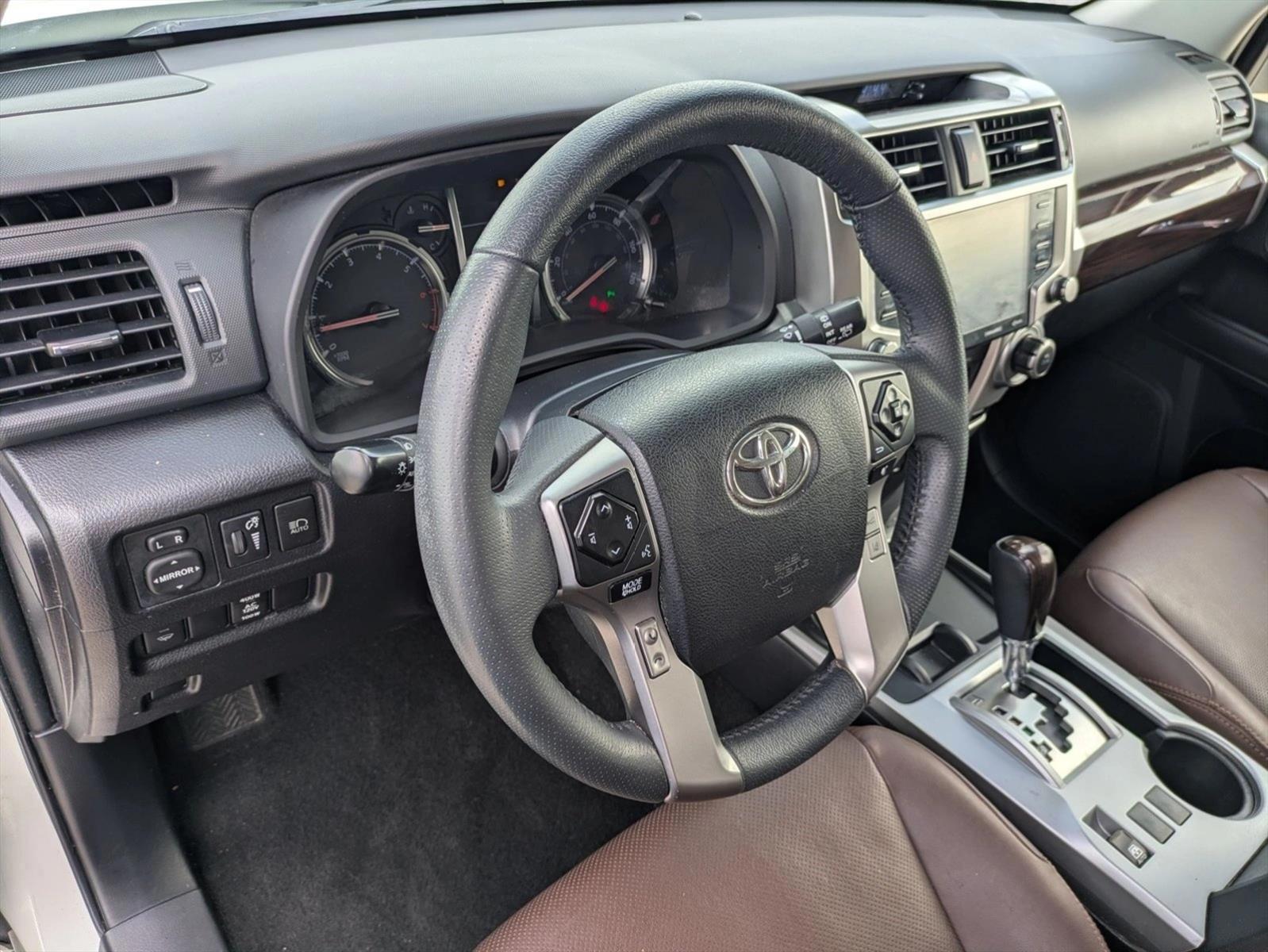 Thumbnail: 2021 Toyota 4Runner - 3
