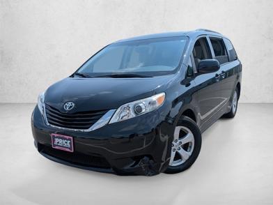 2015 Toyota Sienna LE -
                  Libertyville, IL