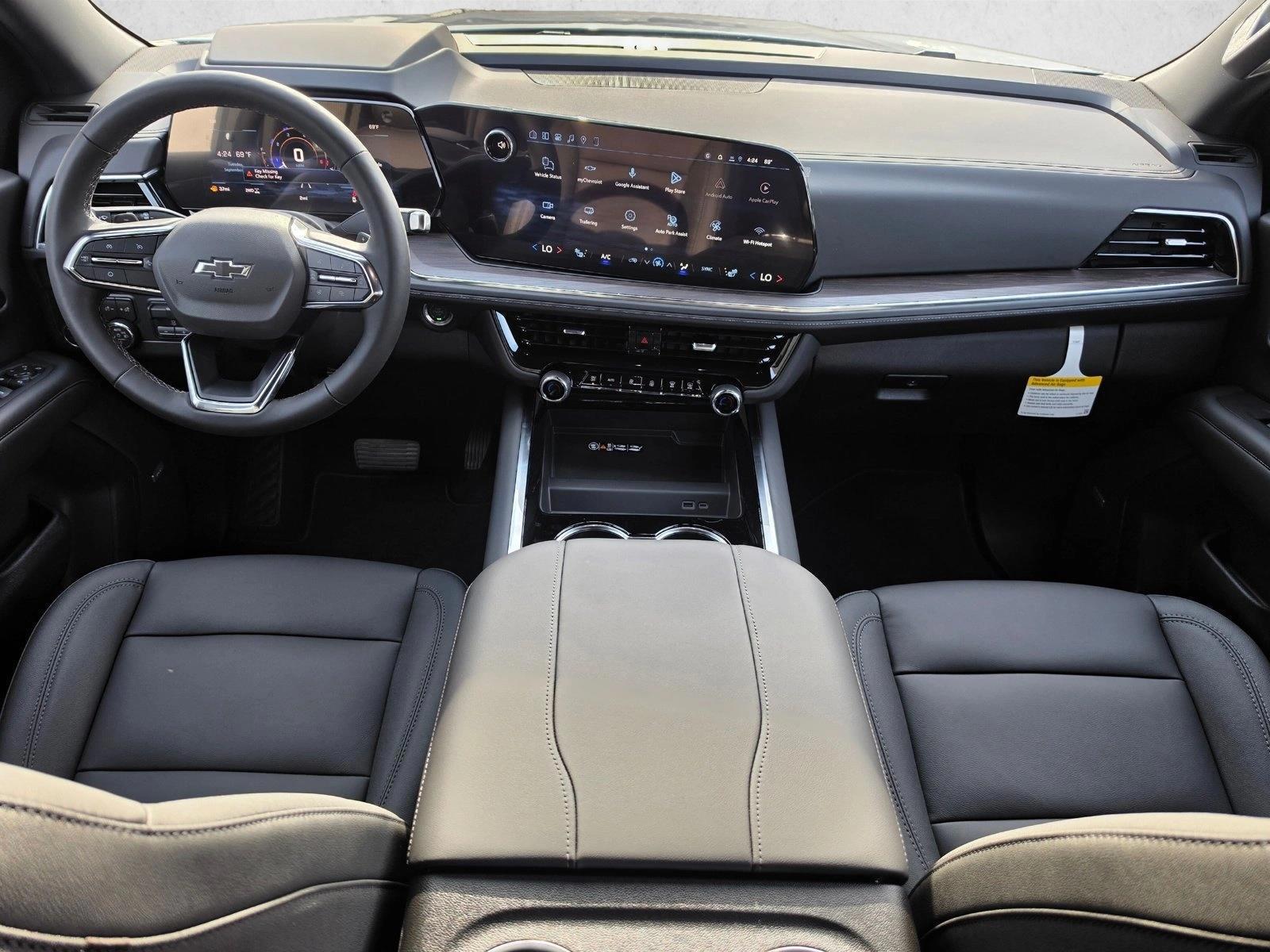 Thumbnail: 2026 Chevrolet Suburban - 4