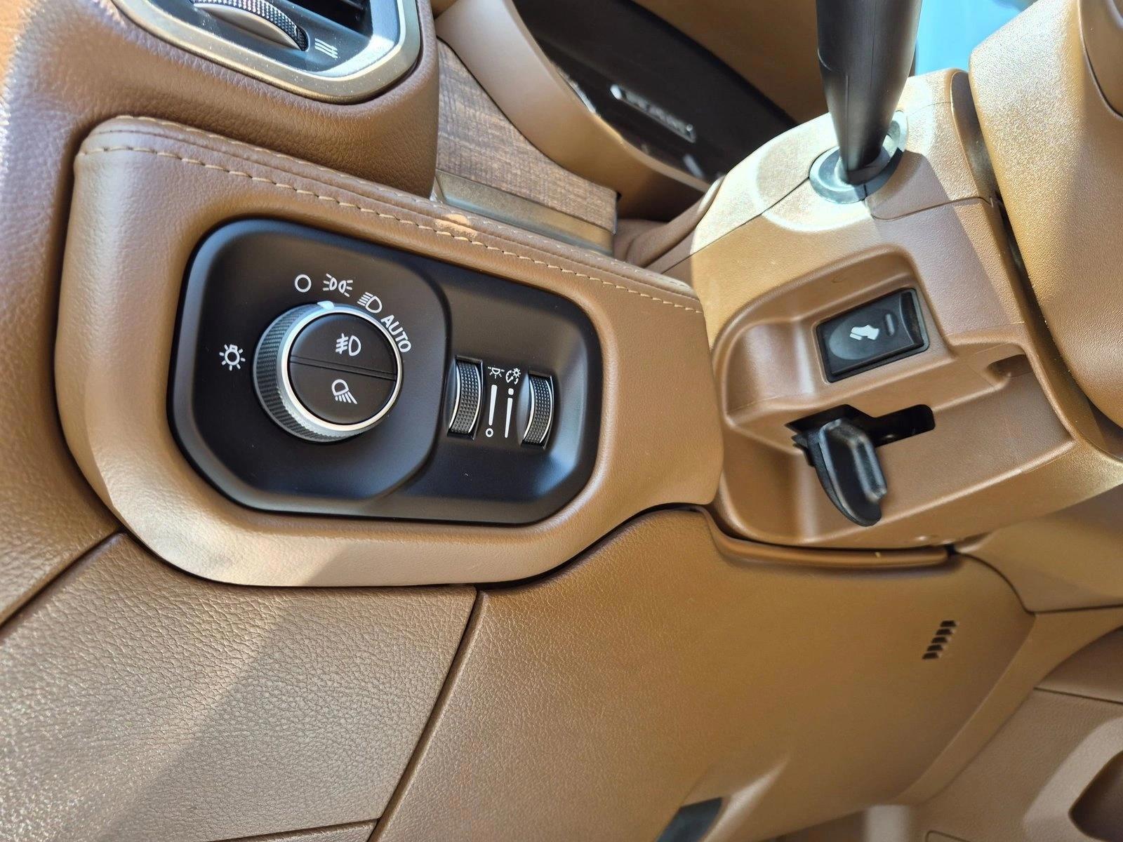 2022 RAM Ram 2500 Pickup Laramie Longhorn - Photo 16