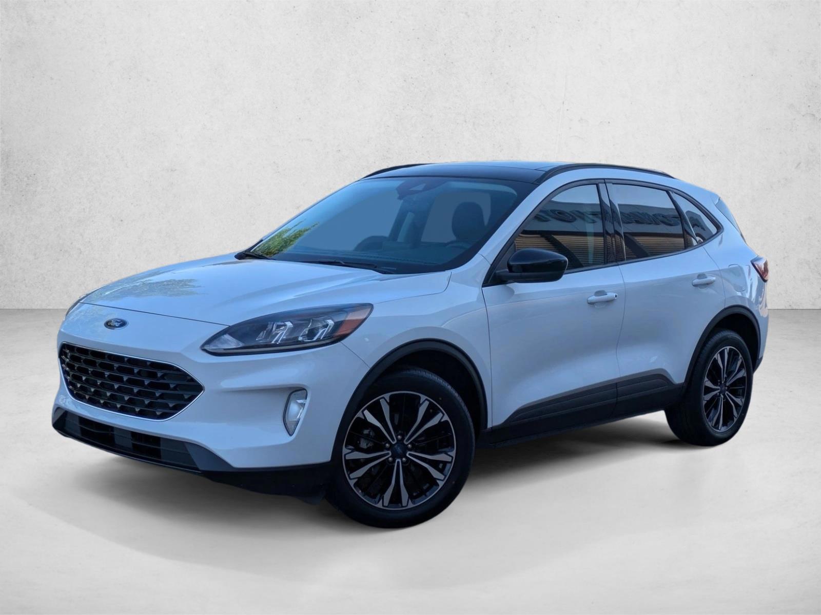 Thumbnail: 2022 Ford Escape - 1