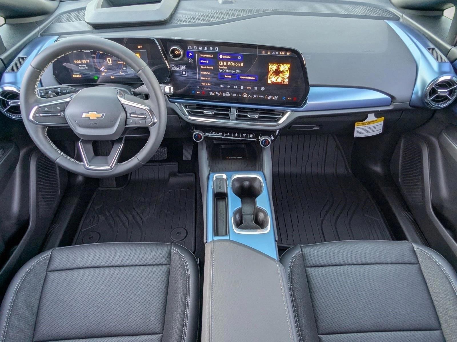 Thumbnail: 2026 Chevrolet Equinox - 4