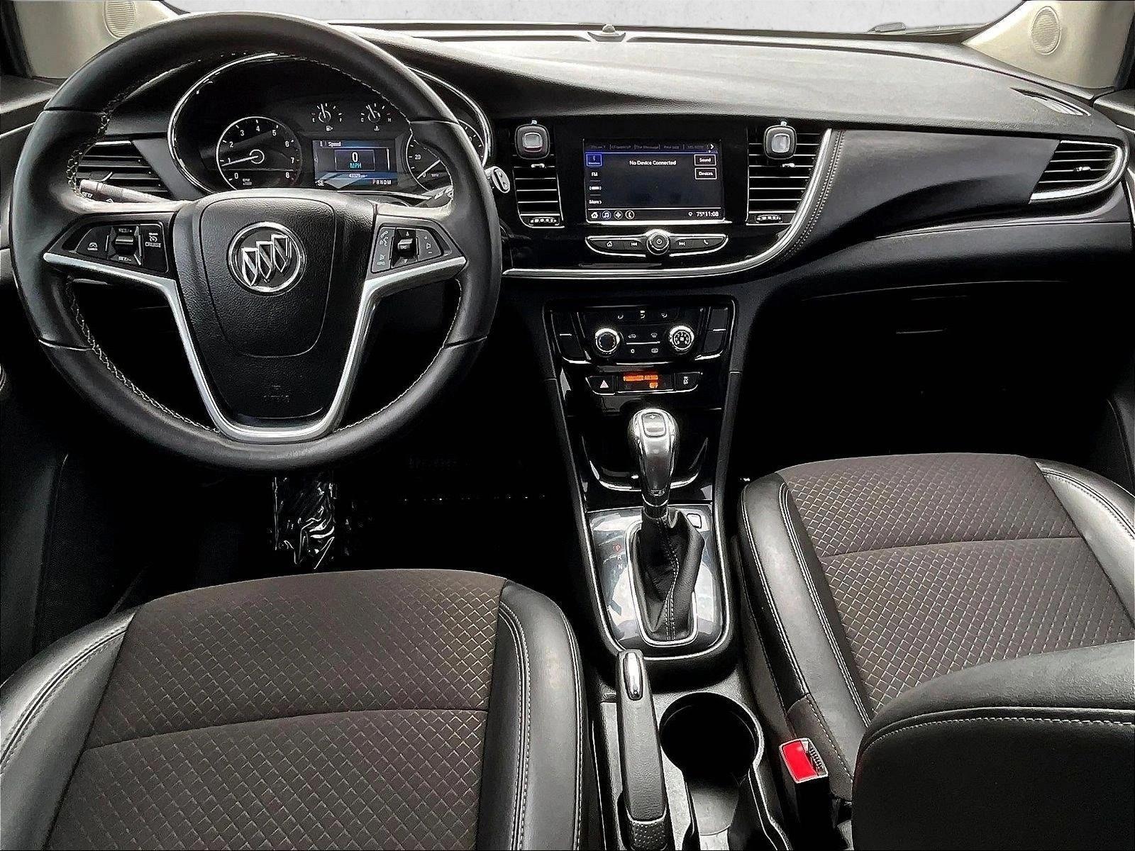 Thumbnail: 2022 Buick Encore - 4