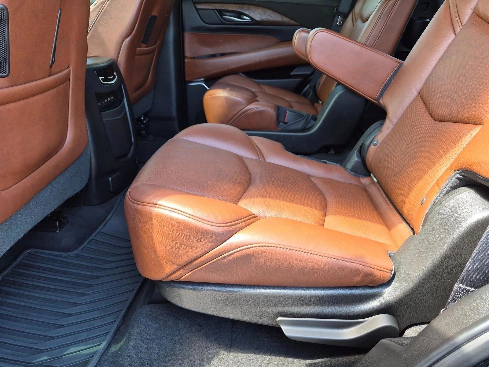 Thumbnail: 2018 Cadillac Escalade - 5