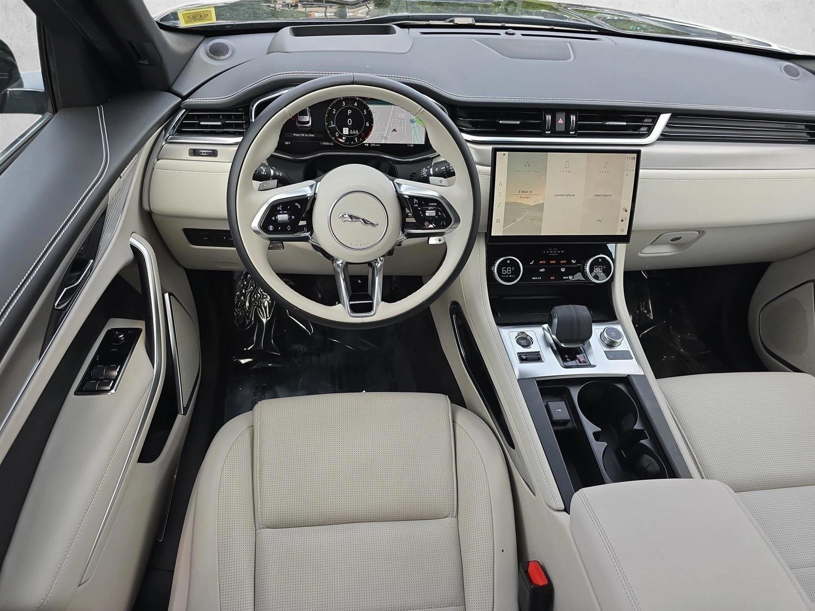 Thumbnail: 2026 Jaguar F-Pace - 4
