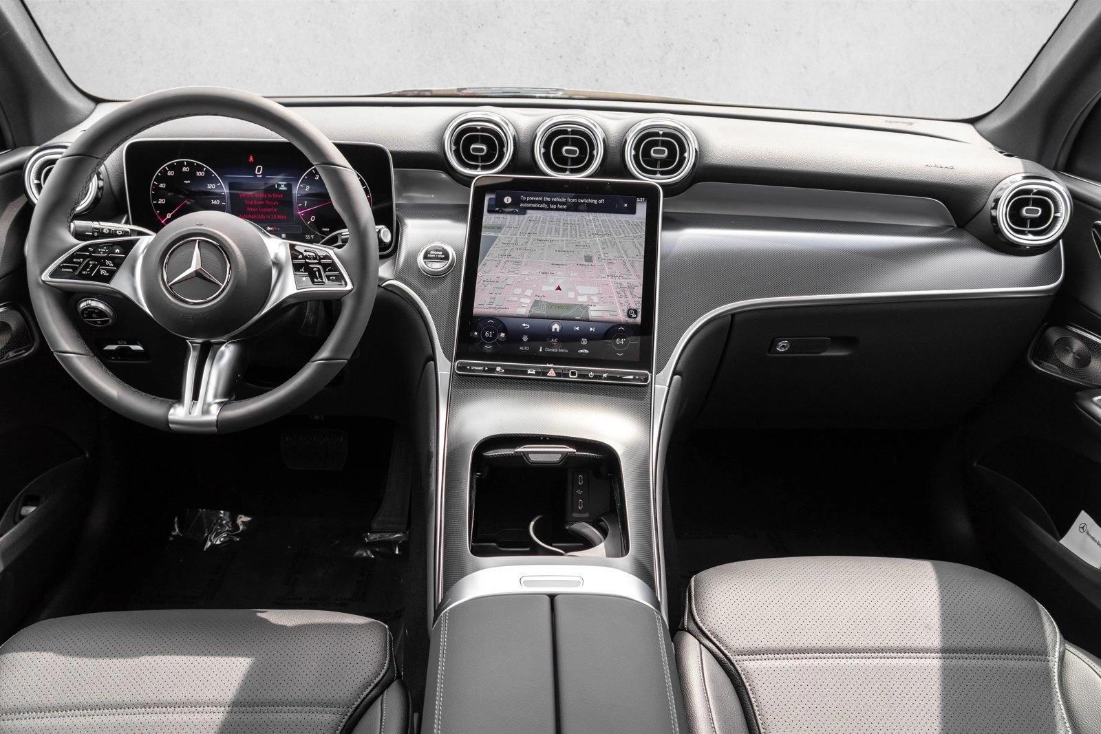 Thumbnail: 2026 Mercedes-Benz GLC - 4