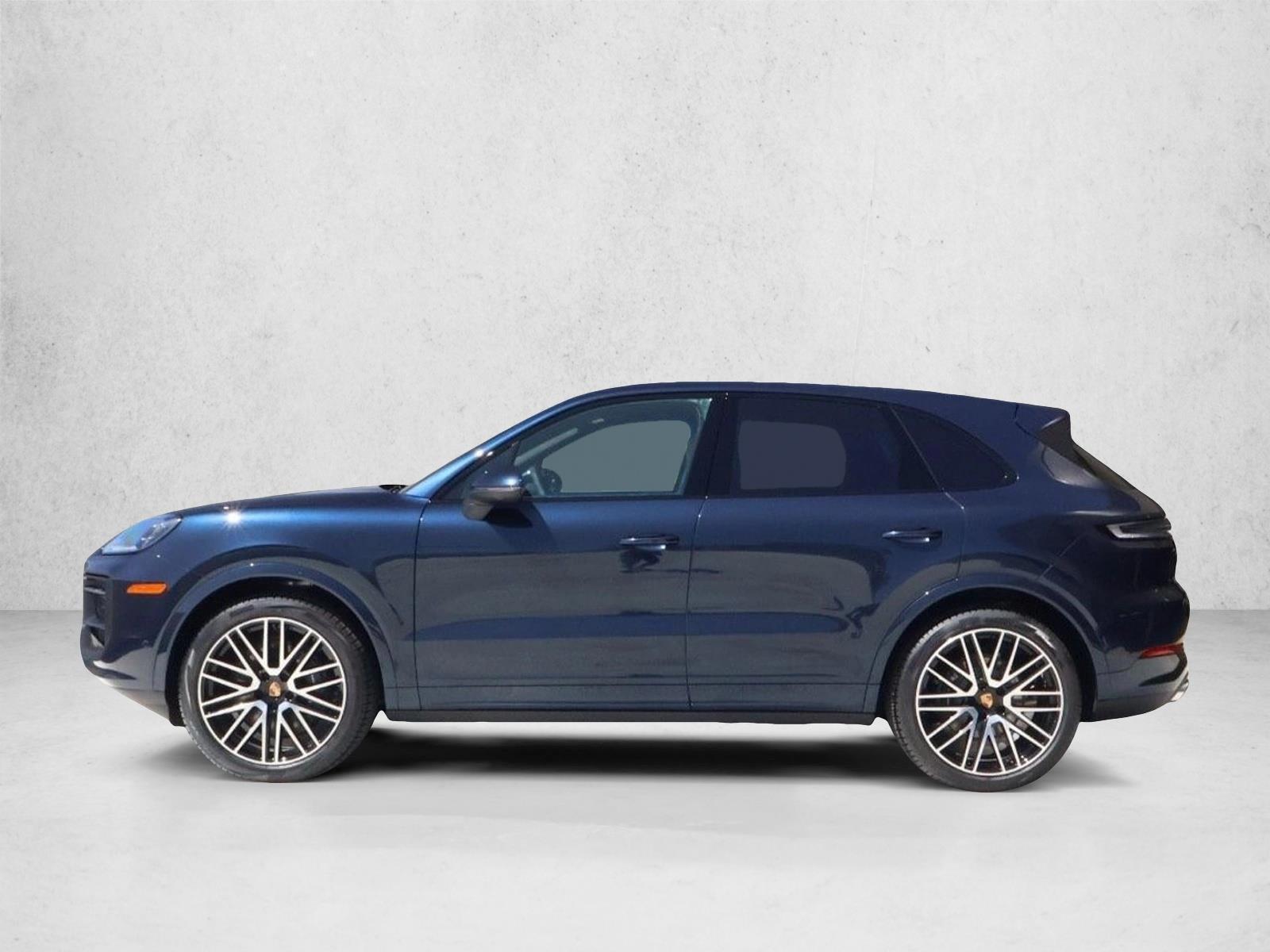 Thumbnail: 2026 Porsche Cayenne - 2