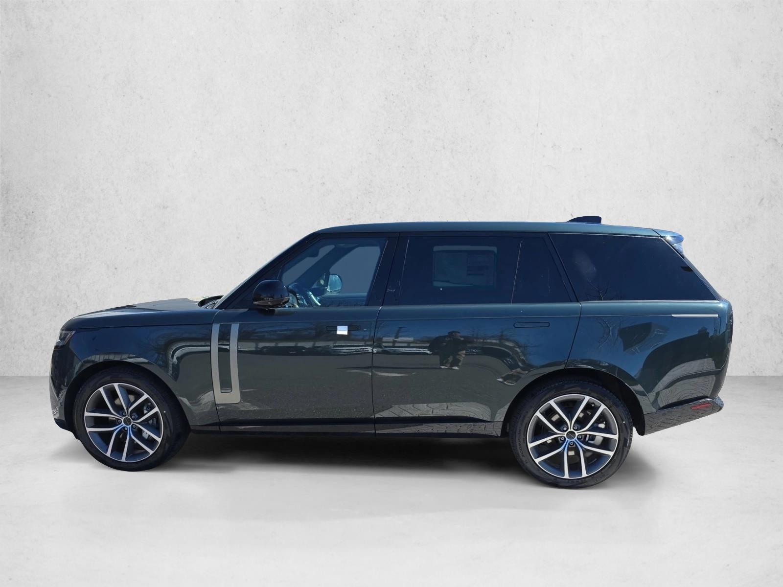 Thumbnail: 2026 Land Rover Range Rover - 2
