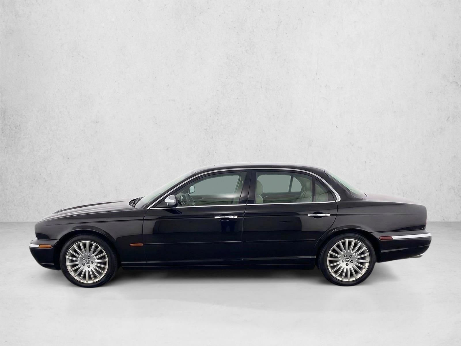 Thumbnail: 2005 Jaguar XJ - 2