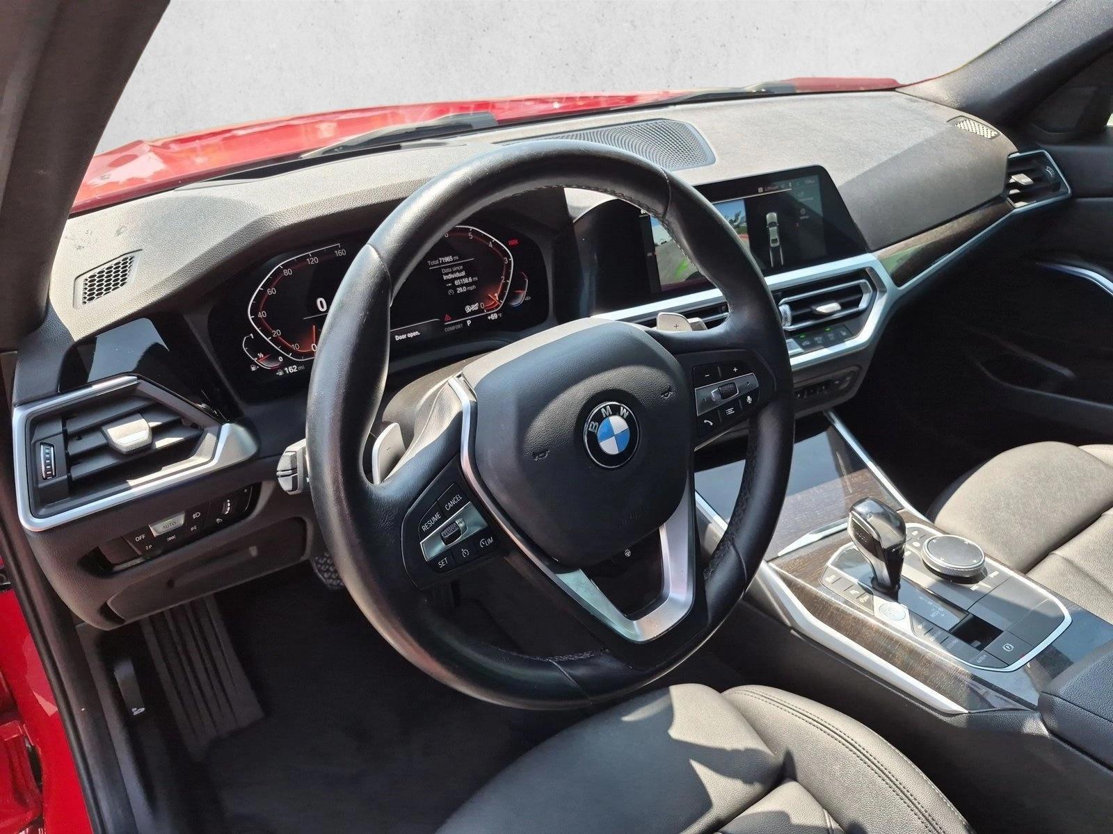 Thumbnail: 2021 BMW 3 Series - 3