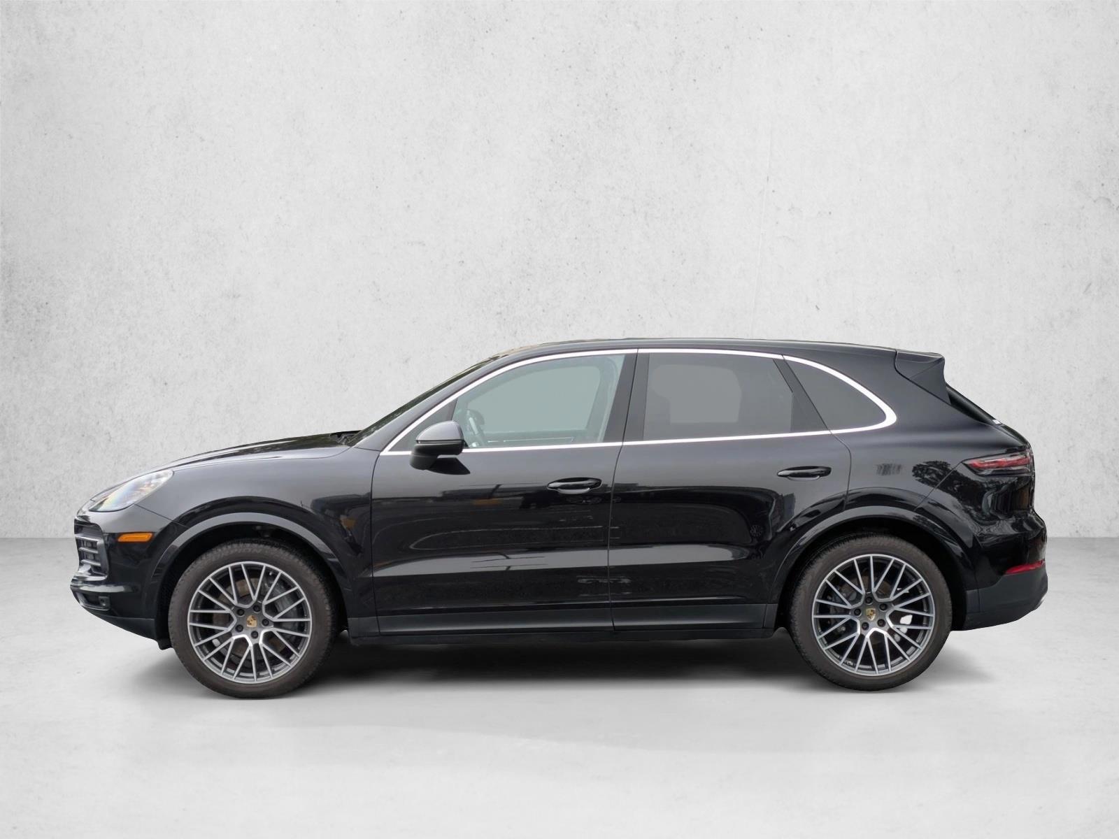 Thumbnail: 2020 Porsche Cayenne - 2