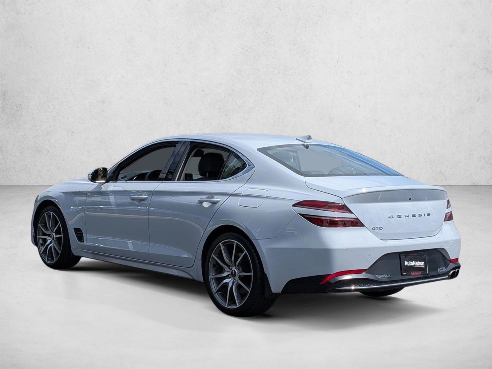 2023 Genesis G70
