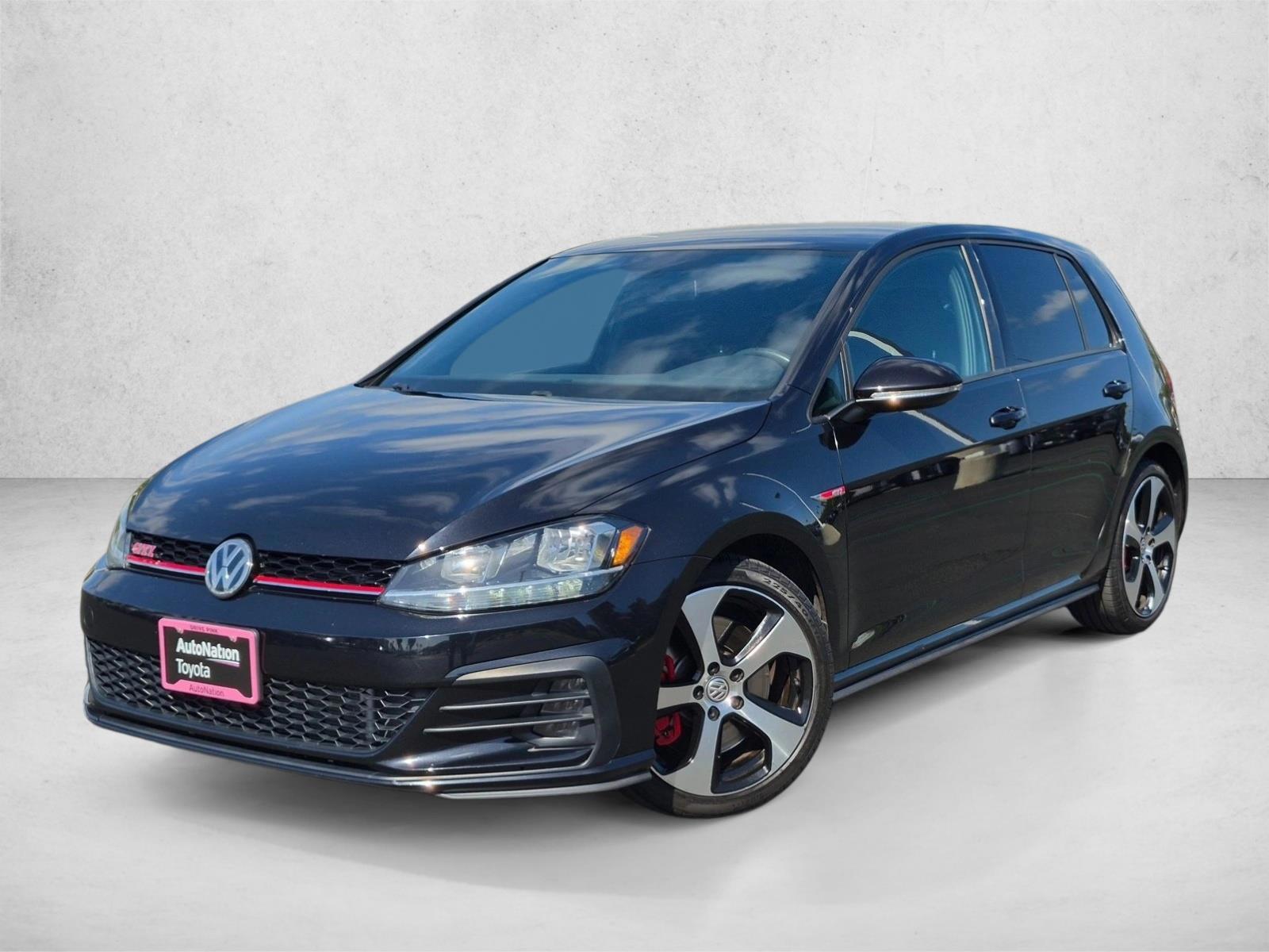 Thumbnail: 2019 Volkswagen Golf - 1