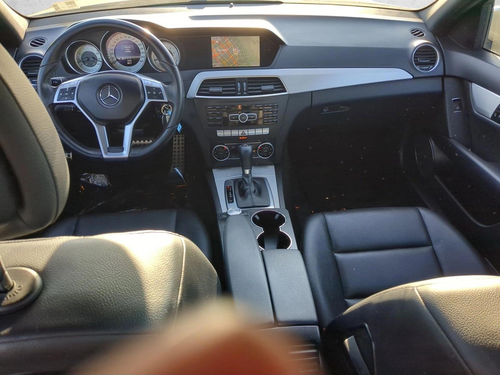 Thumbnail: 2013 Mercedes-Benz C-Class - 3