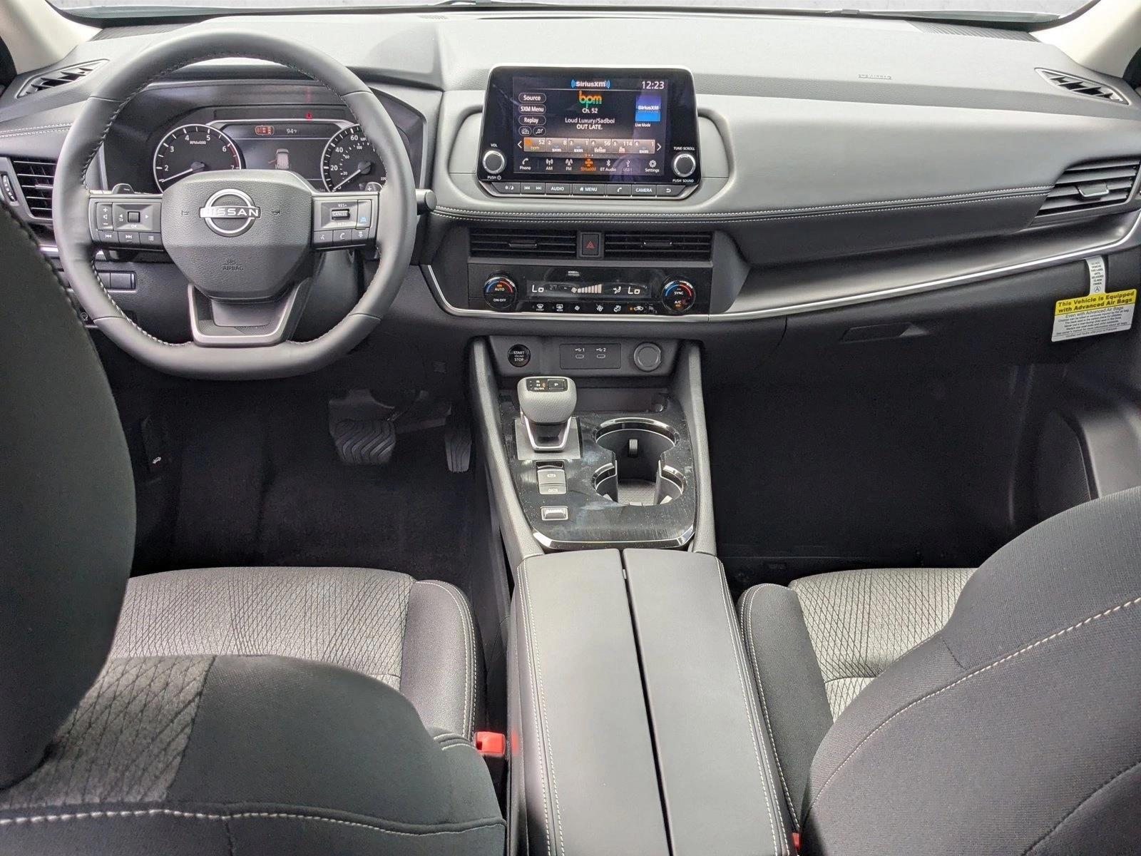 Thumbnail: 2026 Nissan Rogue - 4