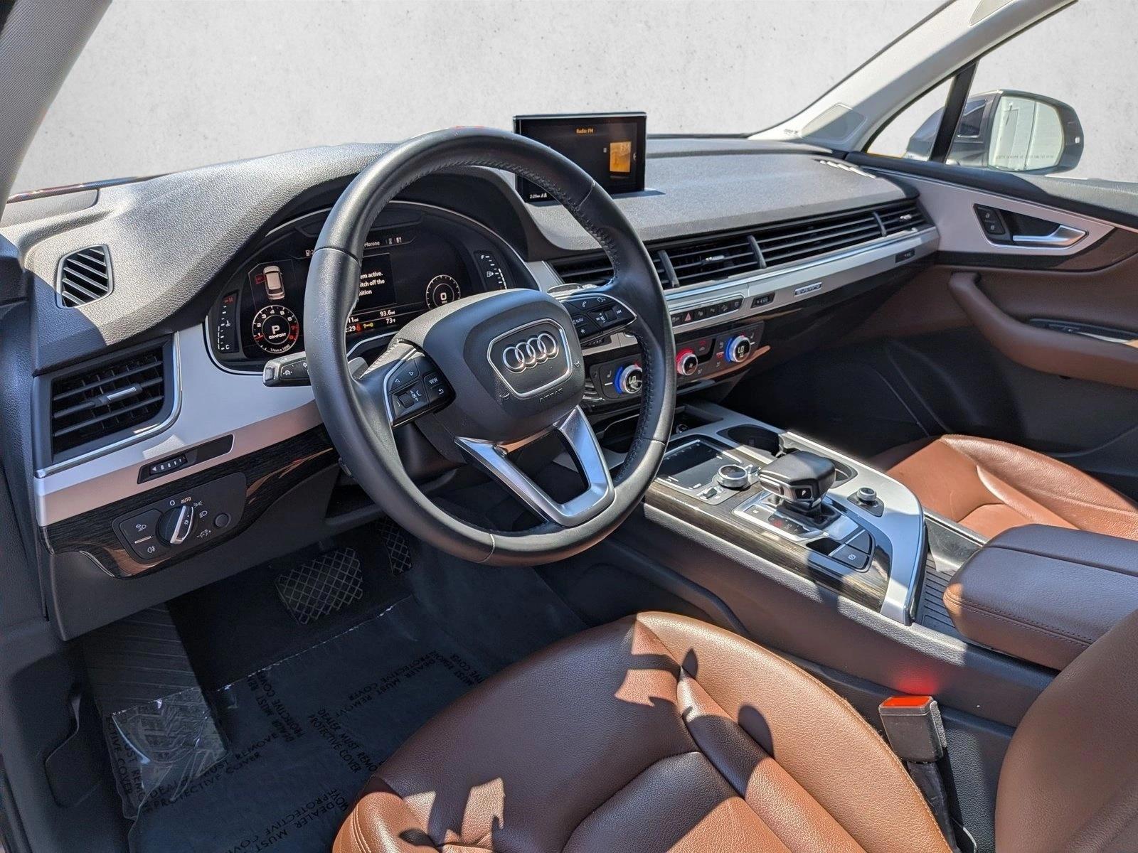 Thumbnail: 2019 Audi Q7 - 3