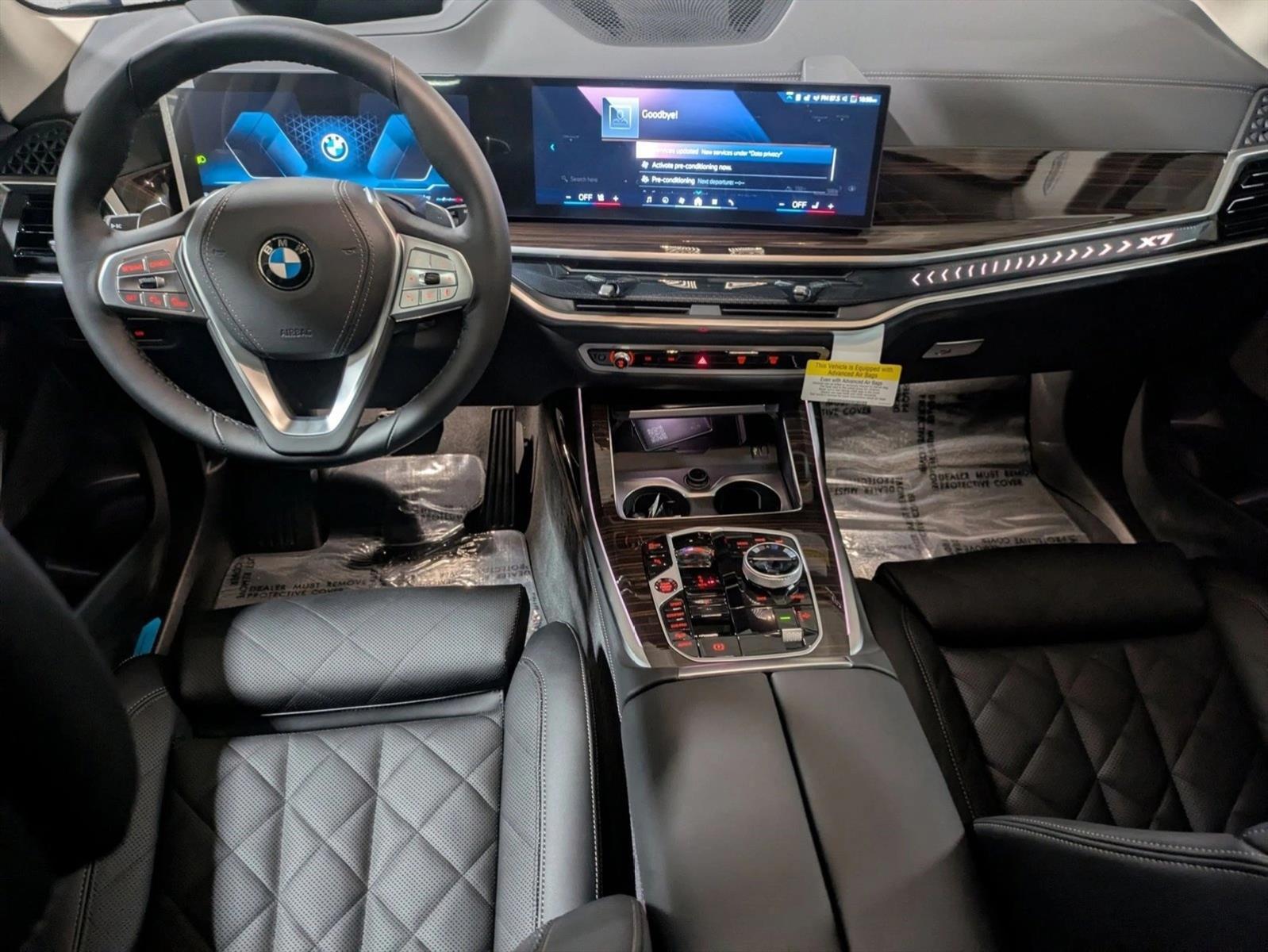 Thumbnail: 2026 BMW X7 - 4