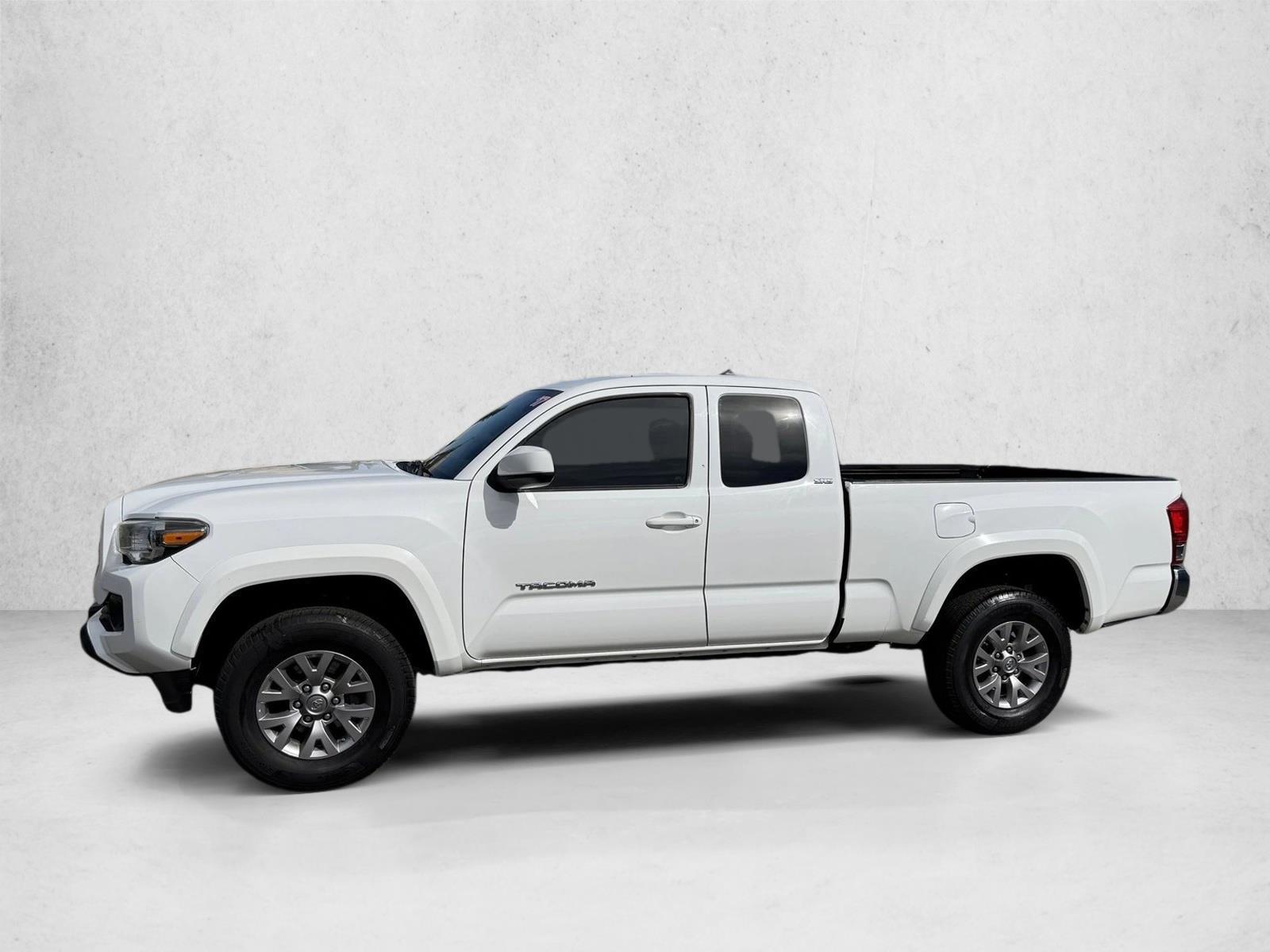 Thumbnail: 2017 Toyota Tacoma - 2