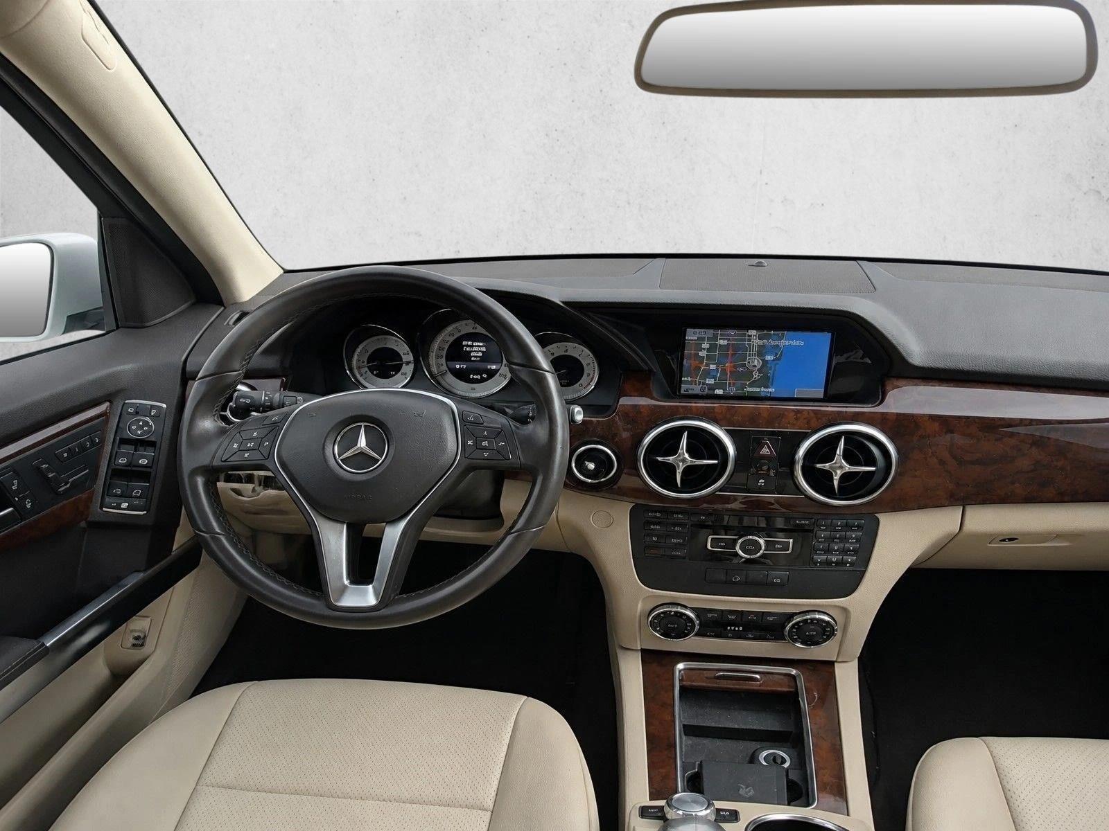 Thumbnail: 2014 Mercedes-Benz GLK - 4