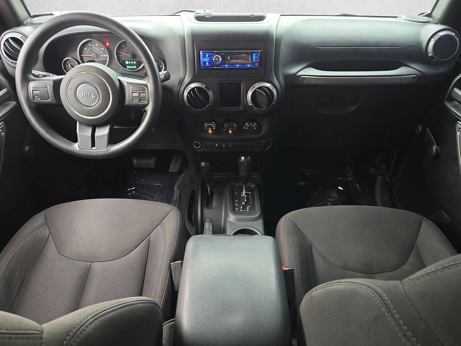 Thumbnail: 2015 Jeep Wrangler - 3