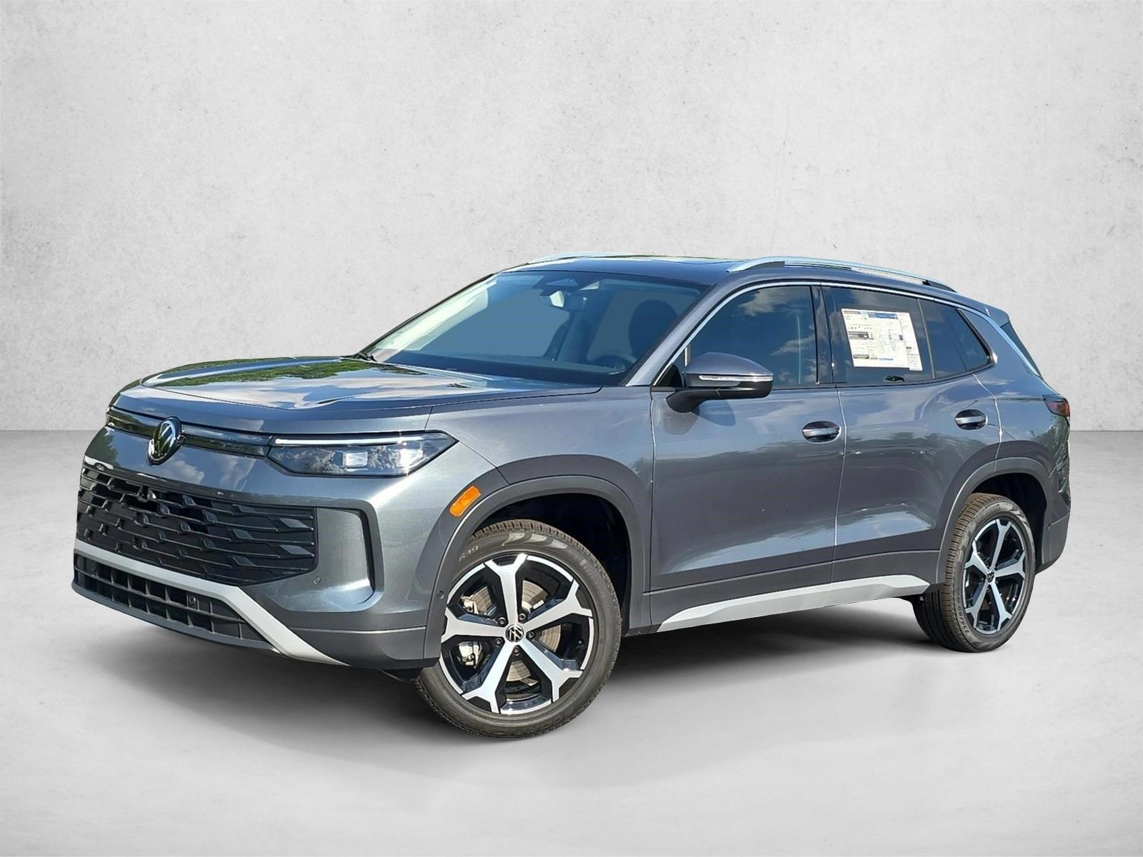 Thumbnail: 2026 Volkswagen Tiguan - 1